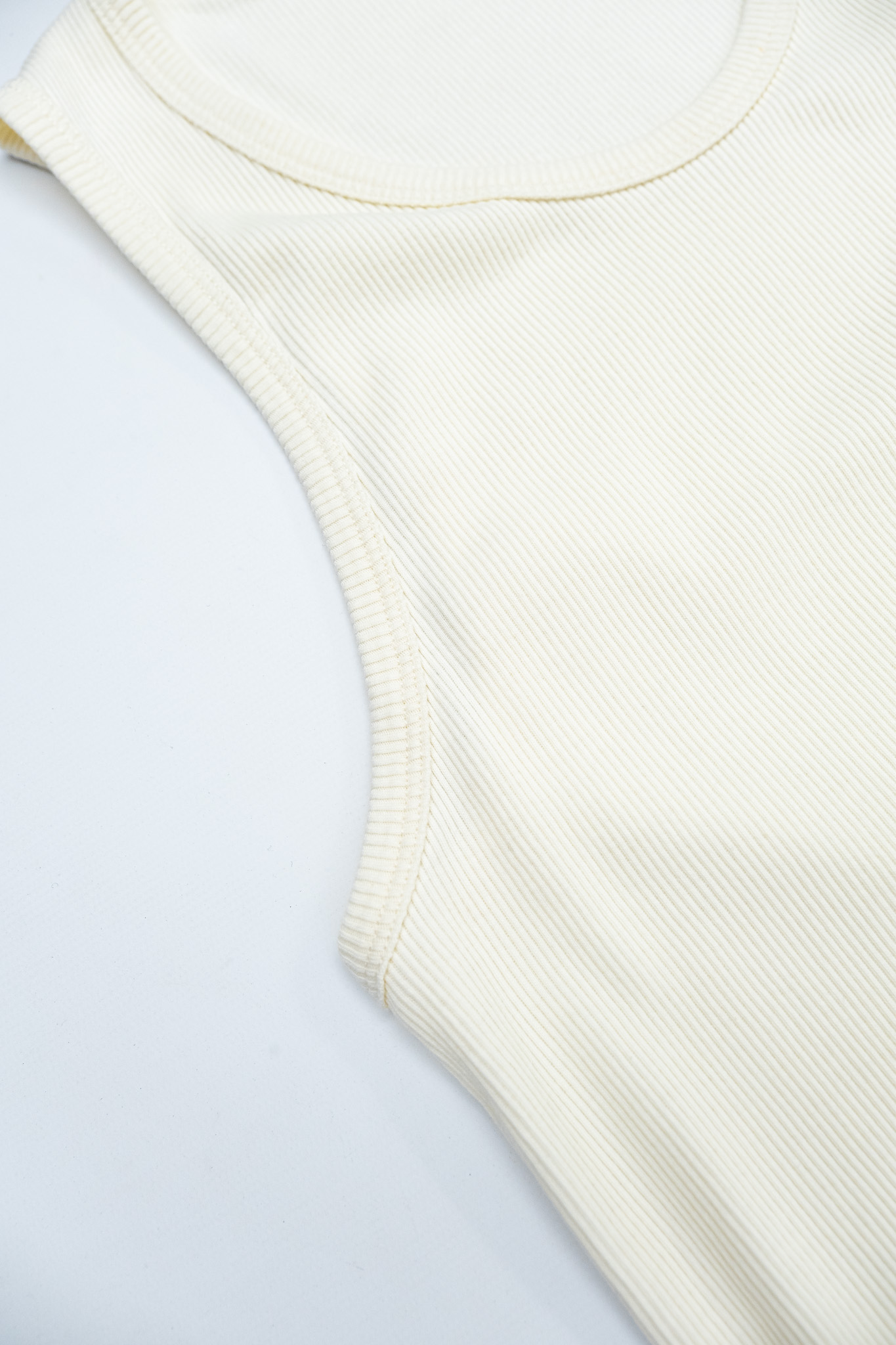 Indigofera - Frank Tank Top Cocatoo White - 5