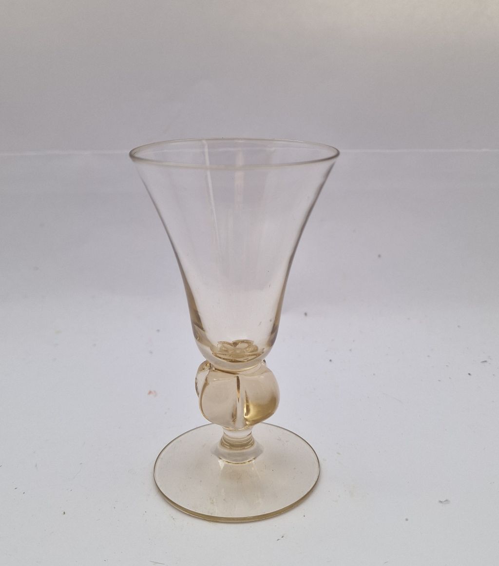 Skruf Gulli uranium shot glass  - 2