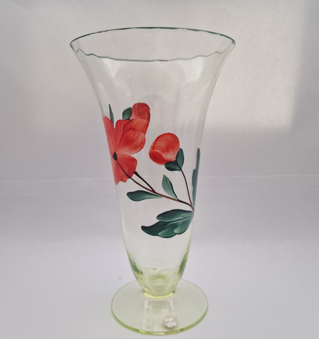 Vase uranium glass - 2