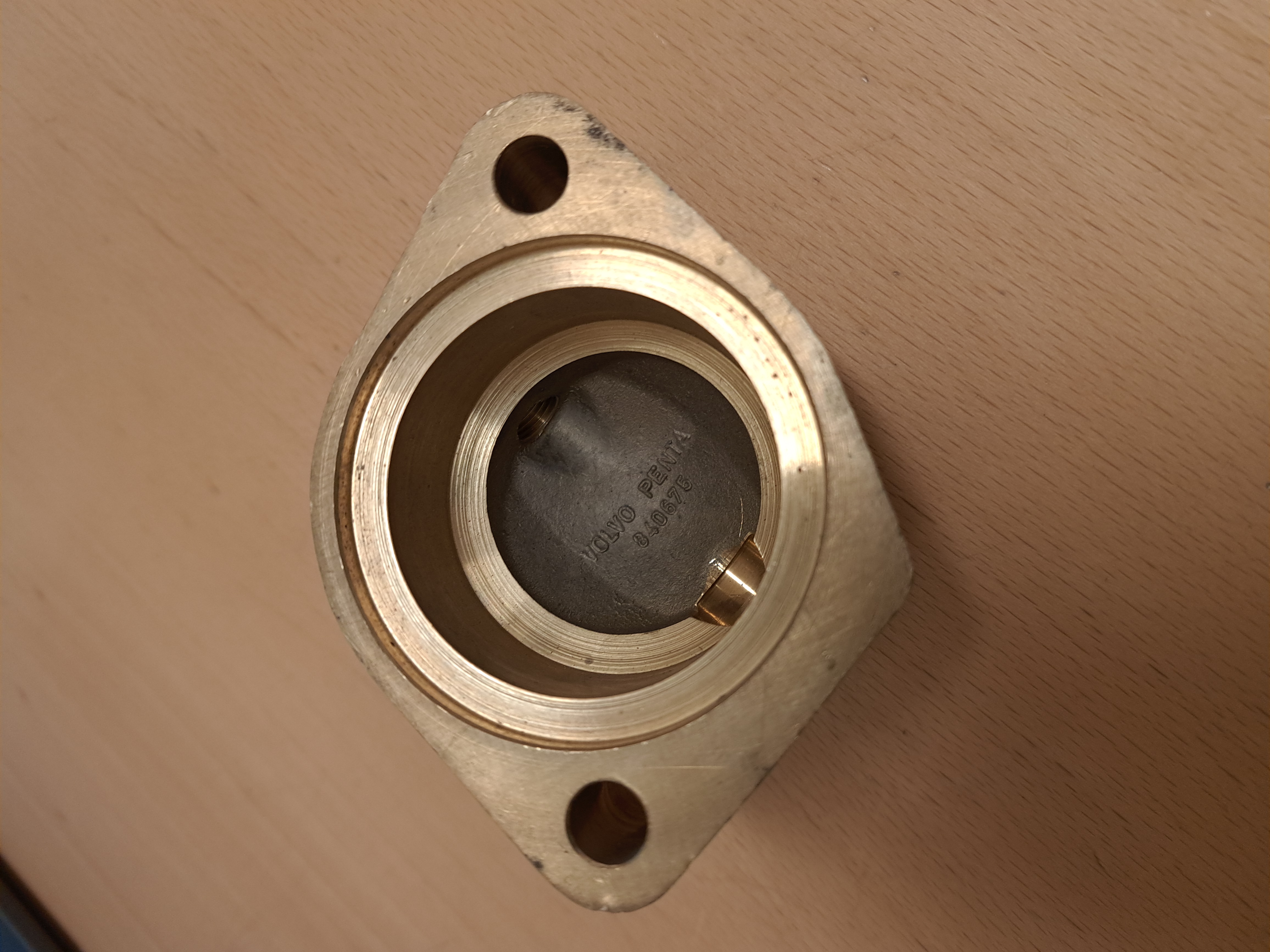 Thermostat housing - 2