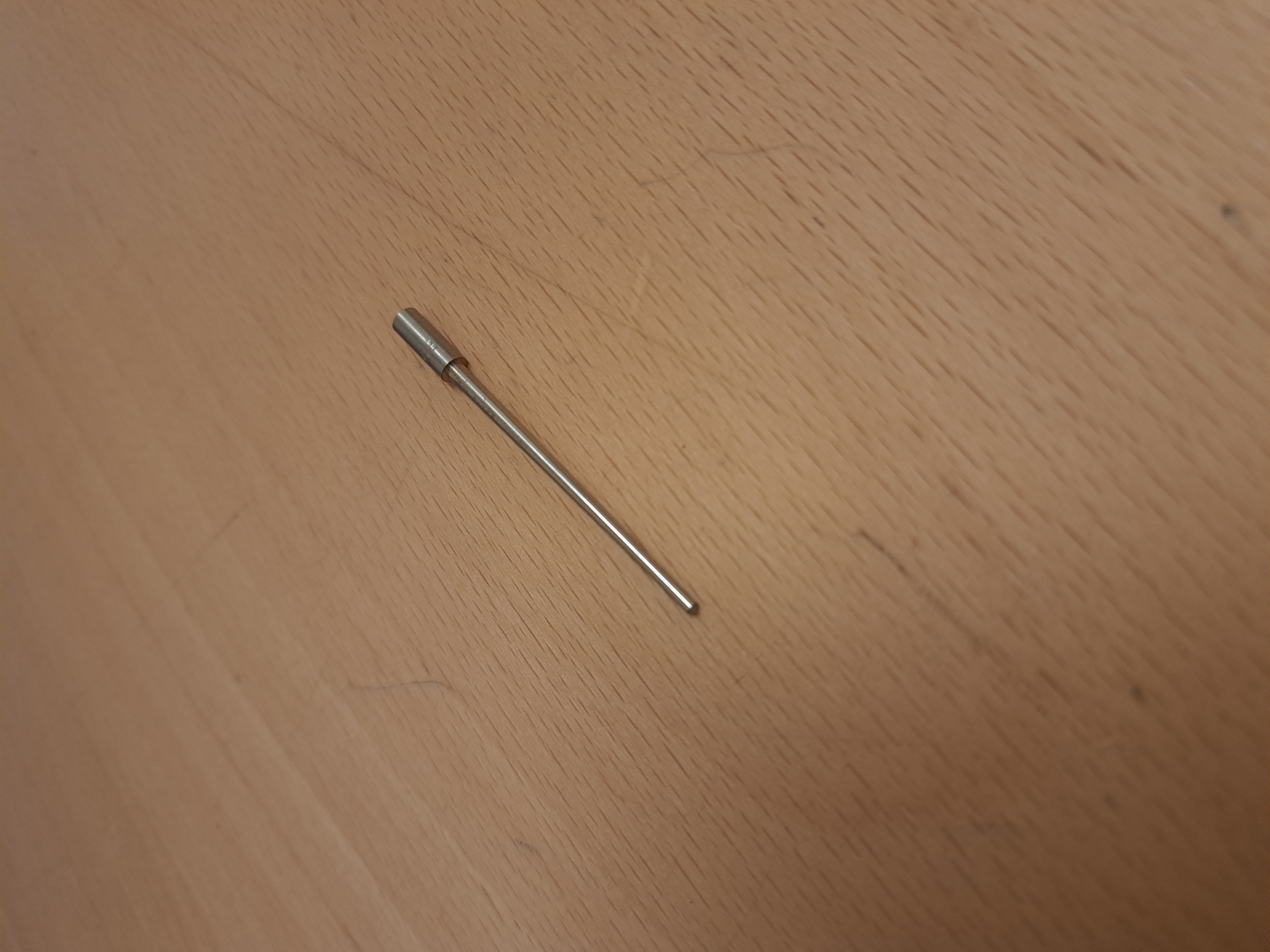 Fuel needle