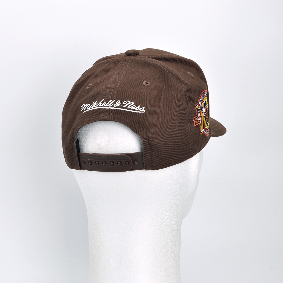Mitchell & Ness - Pro Pinch Chicago Bulls Chestnut Peak - 3