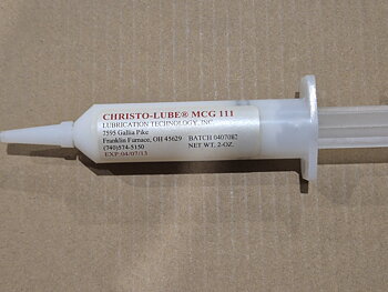 Christo lube MCG 111 *NY*