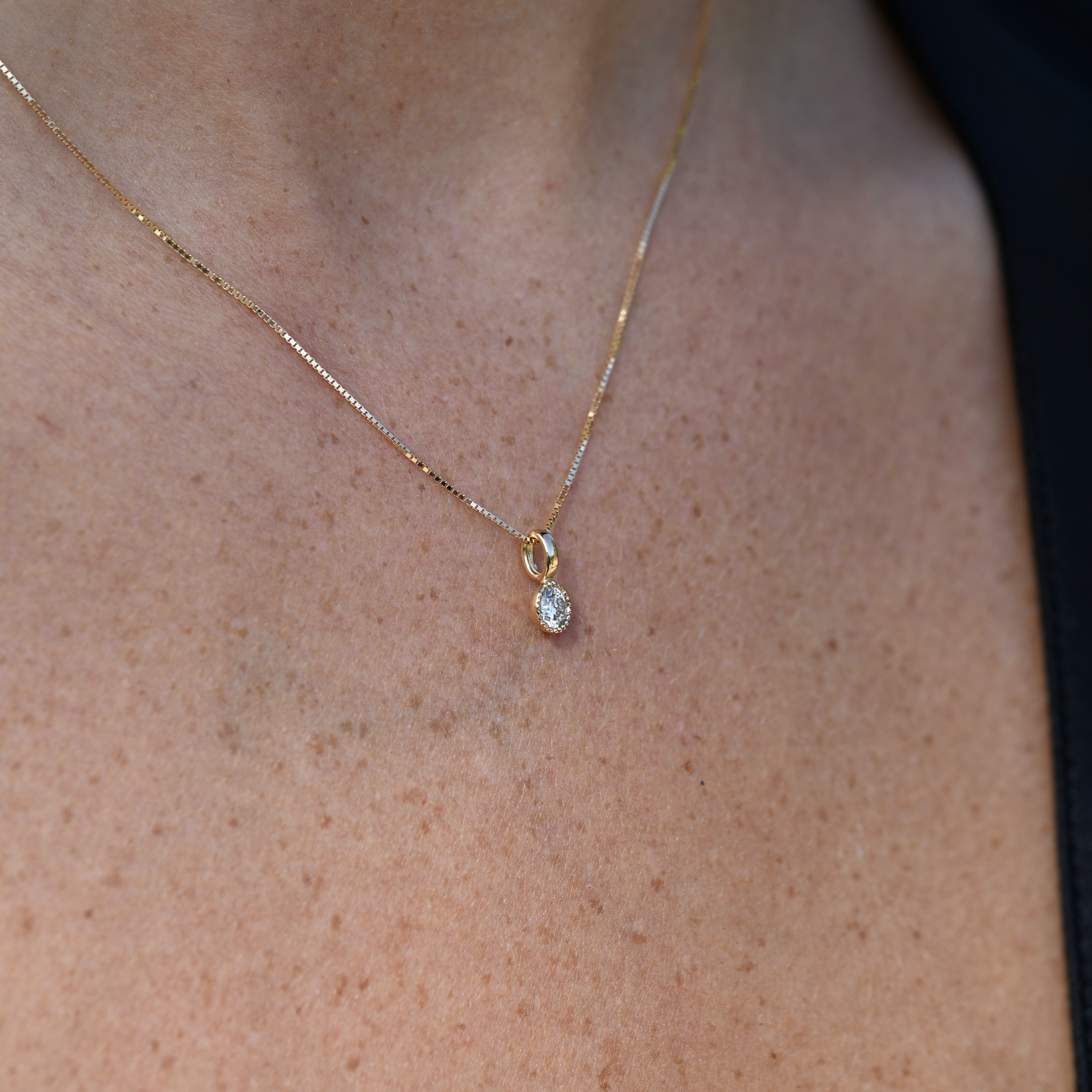 Hänge syntetisk diamant 0,20 ct guld 18 karat  - 4
