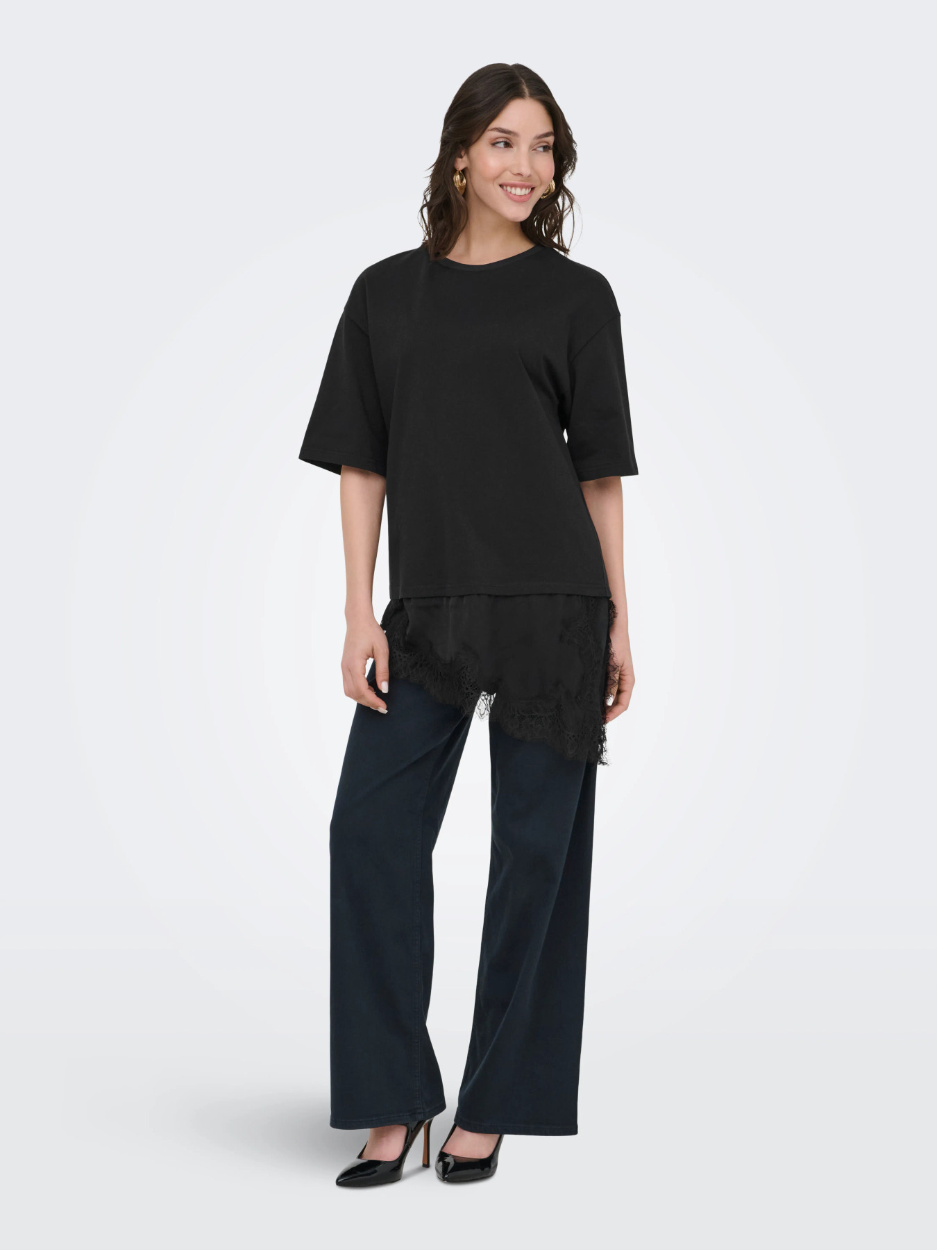 JDYALMA 2/4 LACE DETAIL T-SHIRT JRS NOOS Black - 5