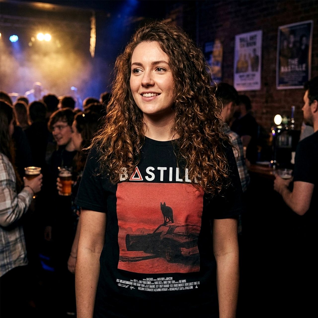 Bastille Unisex Premium Carbon T-shirt: Bad Blood Wolf (Sort)