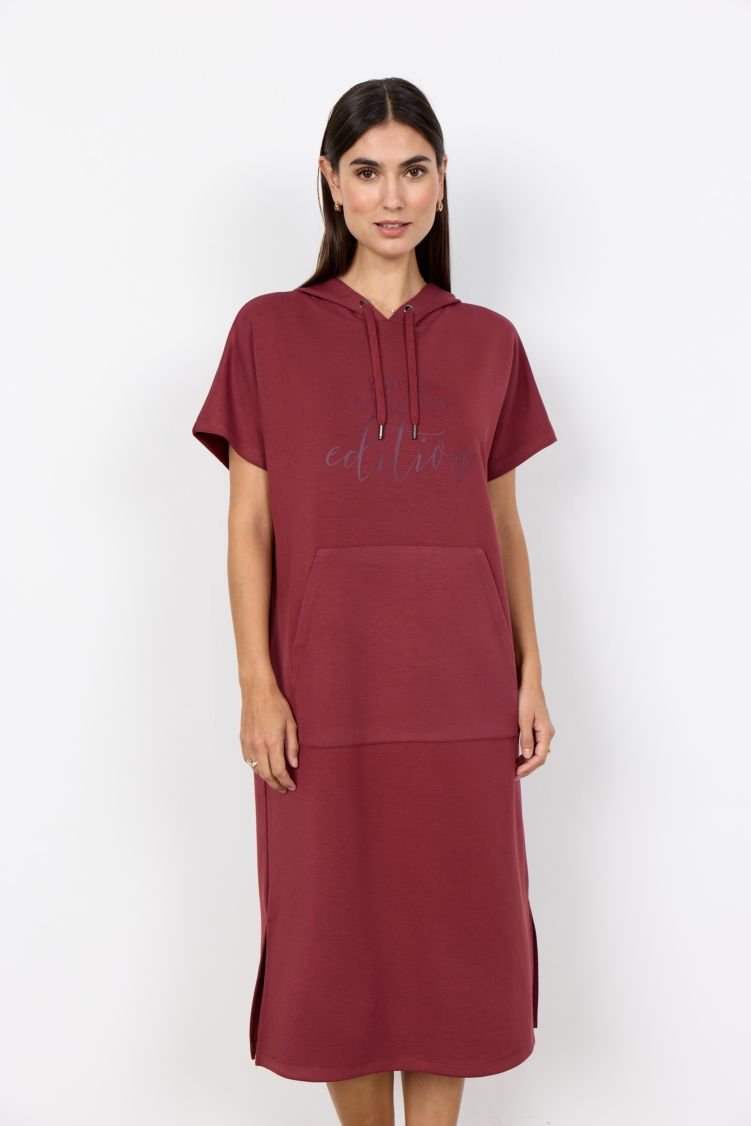 SC-BANU 319 Dress Roströd sweatshirtklänning