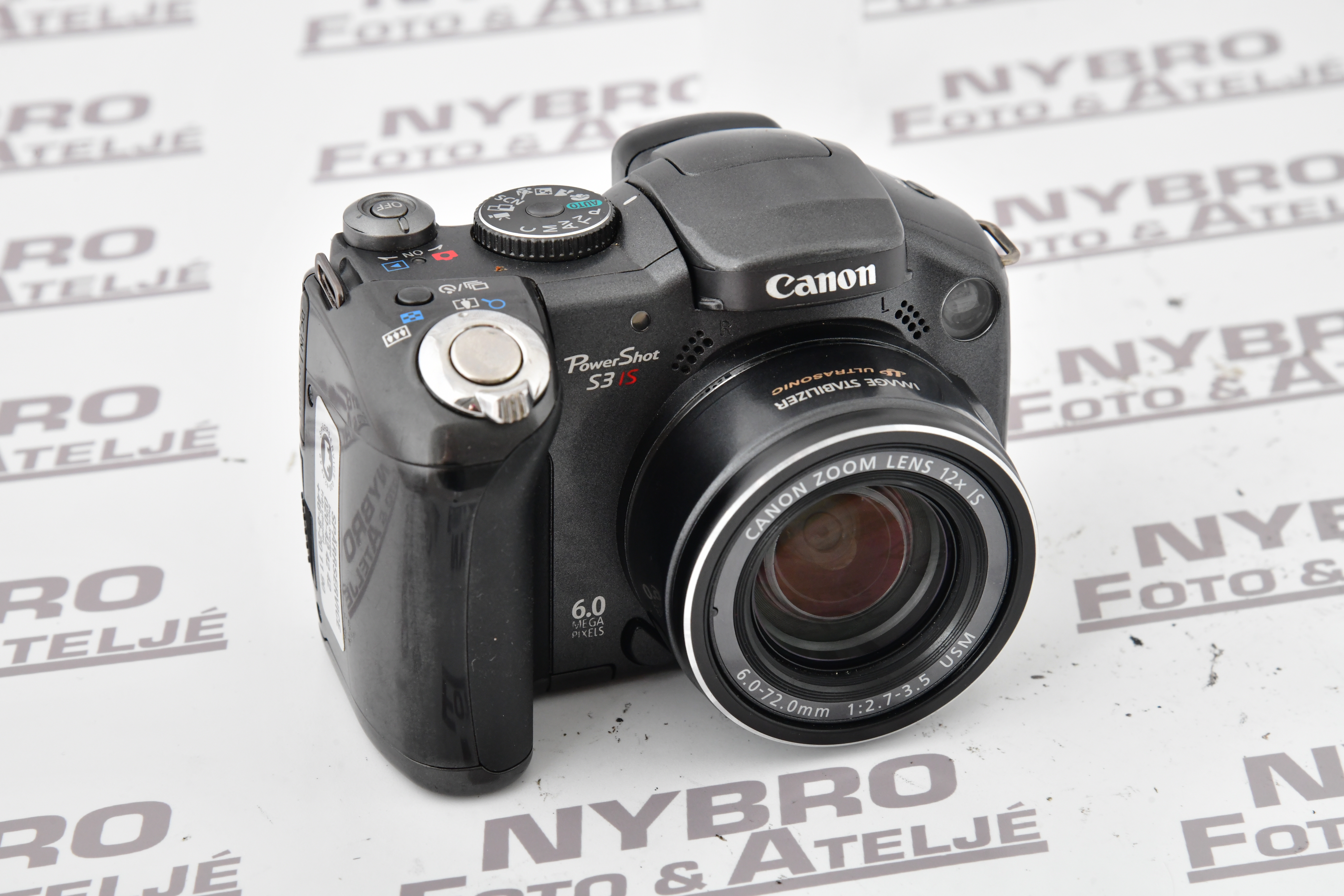 Canon PowerShot S3 IS
