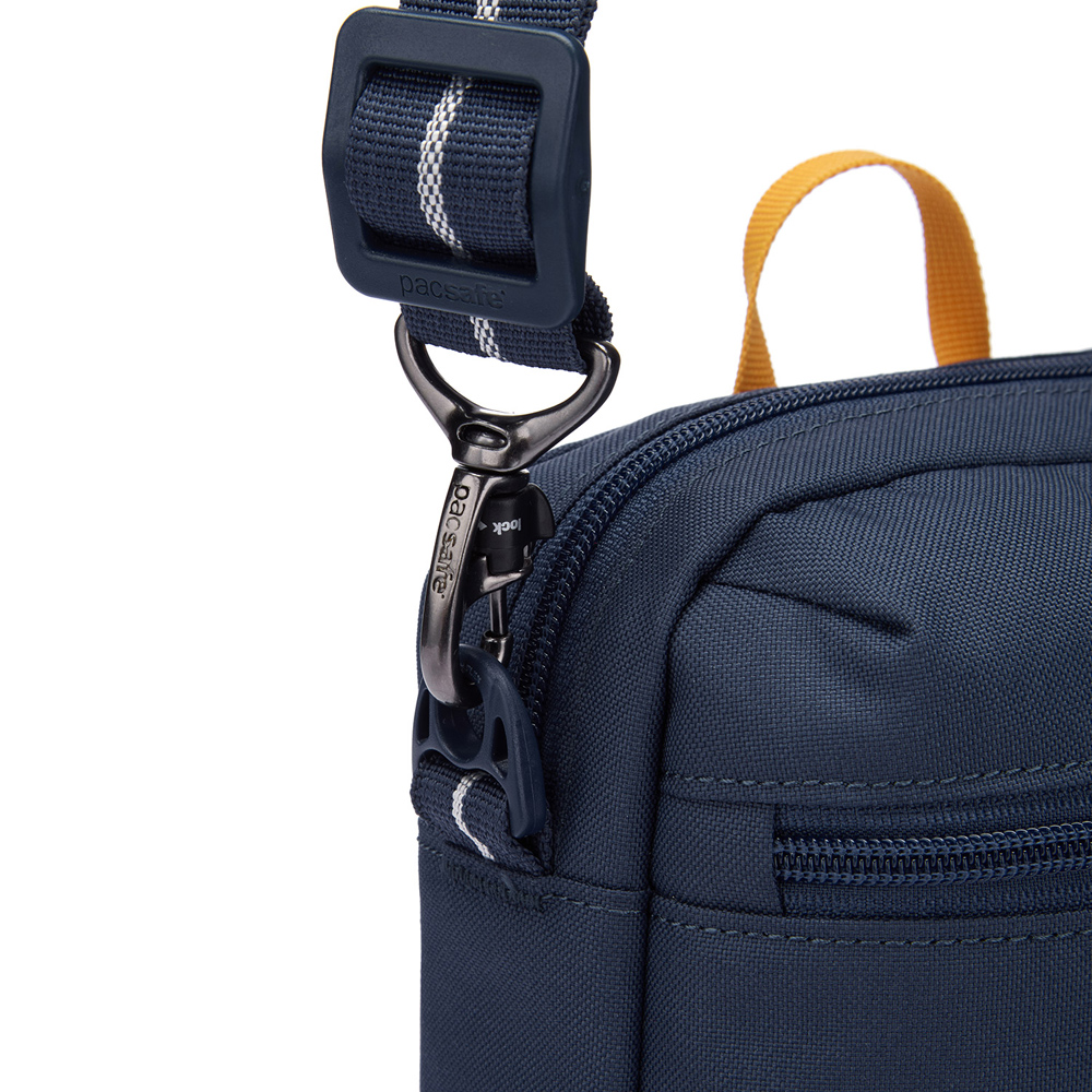 Stöldsäker axelremsväska - PACSAFE GO Anti-theft Festival Crossbody Coastal Blue - 5