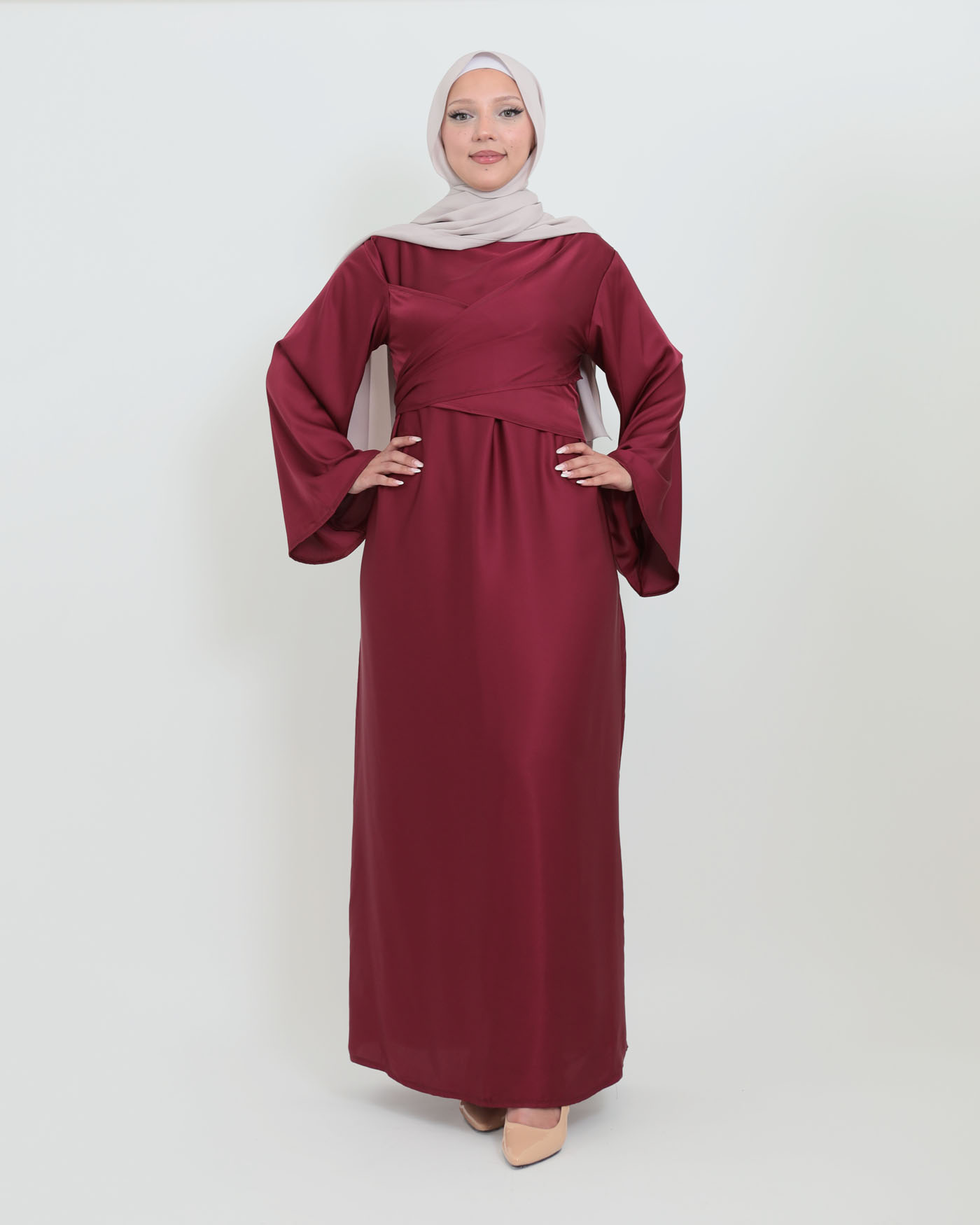 Maxi Dress in Satin - Wine Red