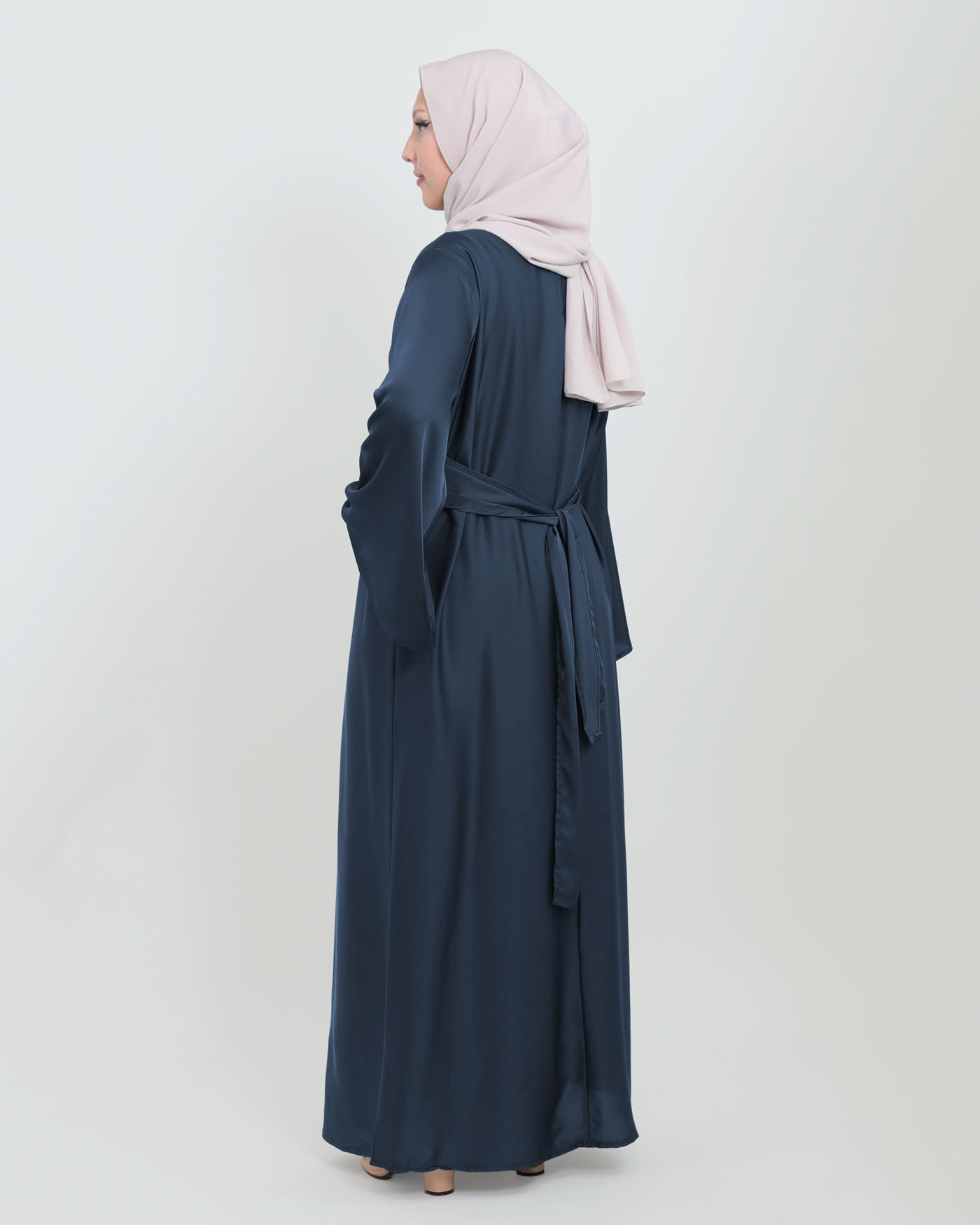 Maxikleid aus Satin - Mitternachtsblau - 4