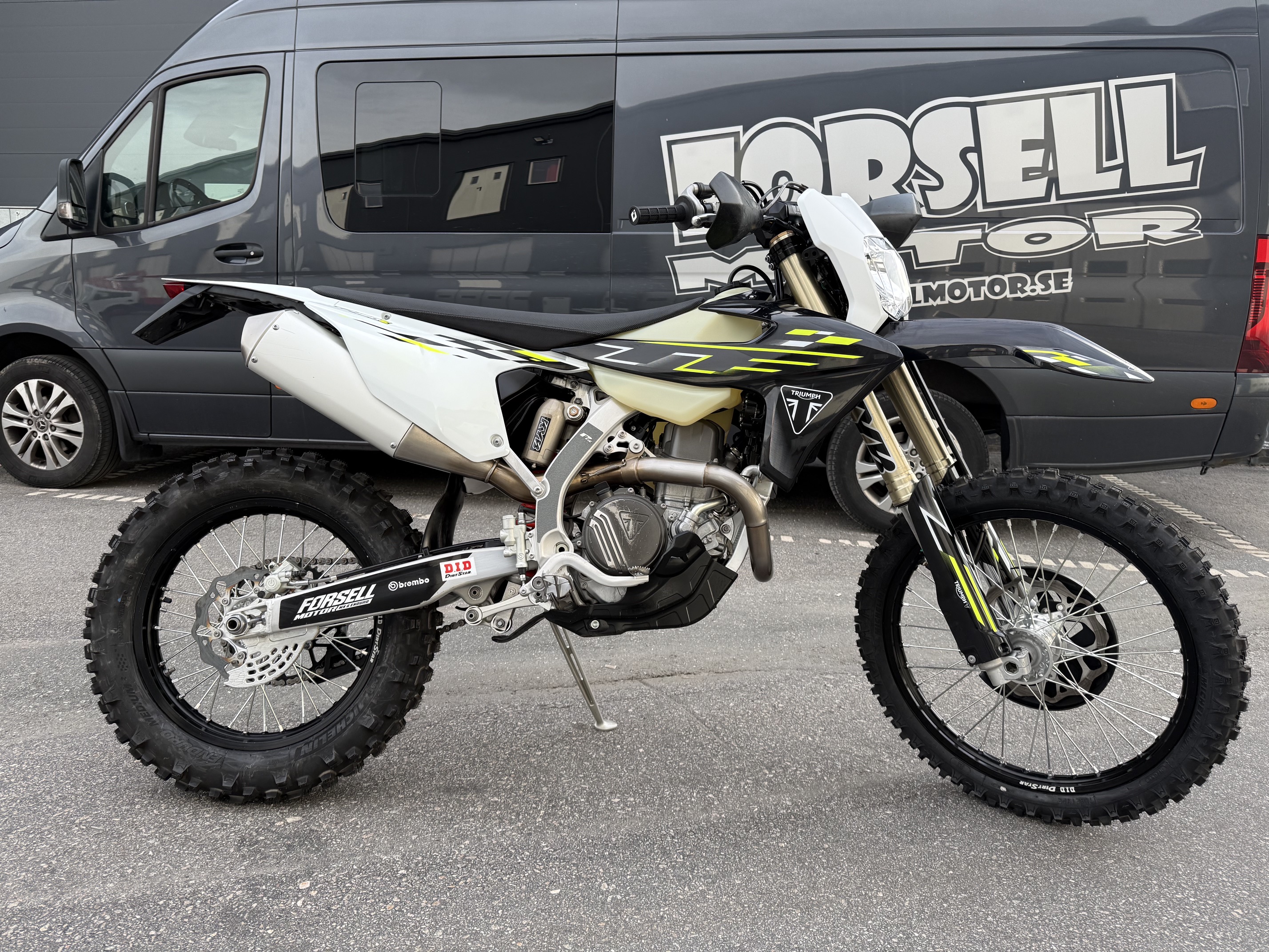Triumph TF450-E 2026 / Endast 18tim / Räntefritt 24mån