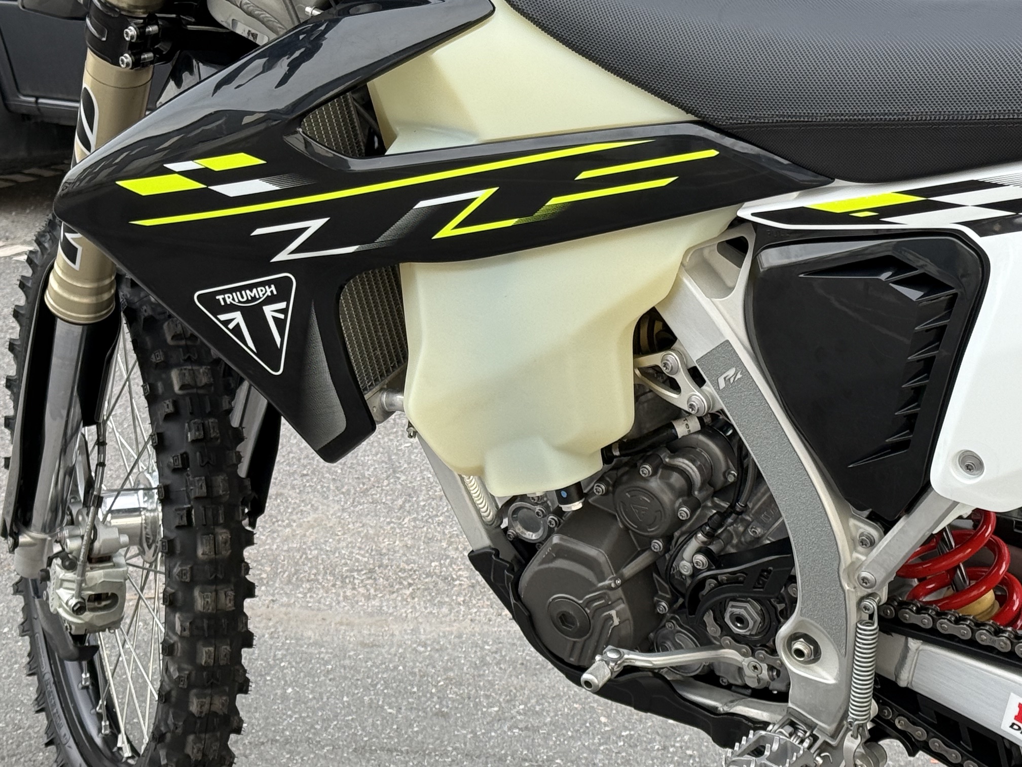 Triumph TF450-E 2026 / Endast 18tim / Räntefritt 24mån - 4