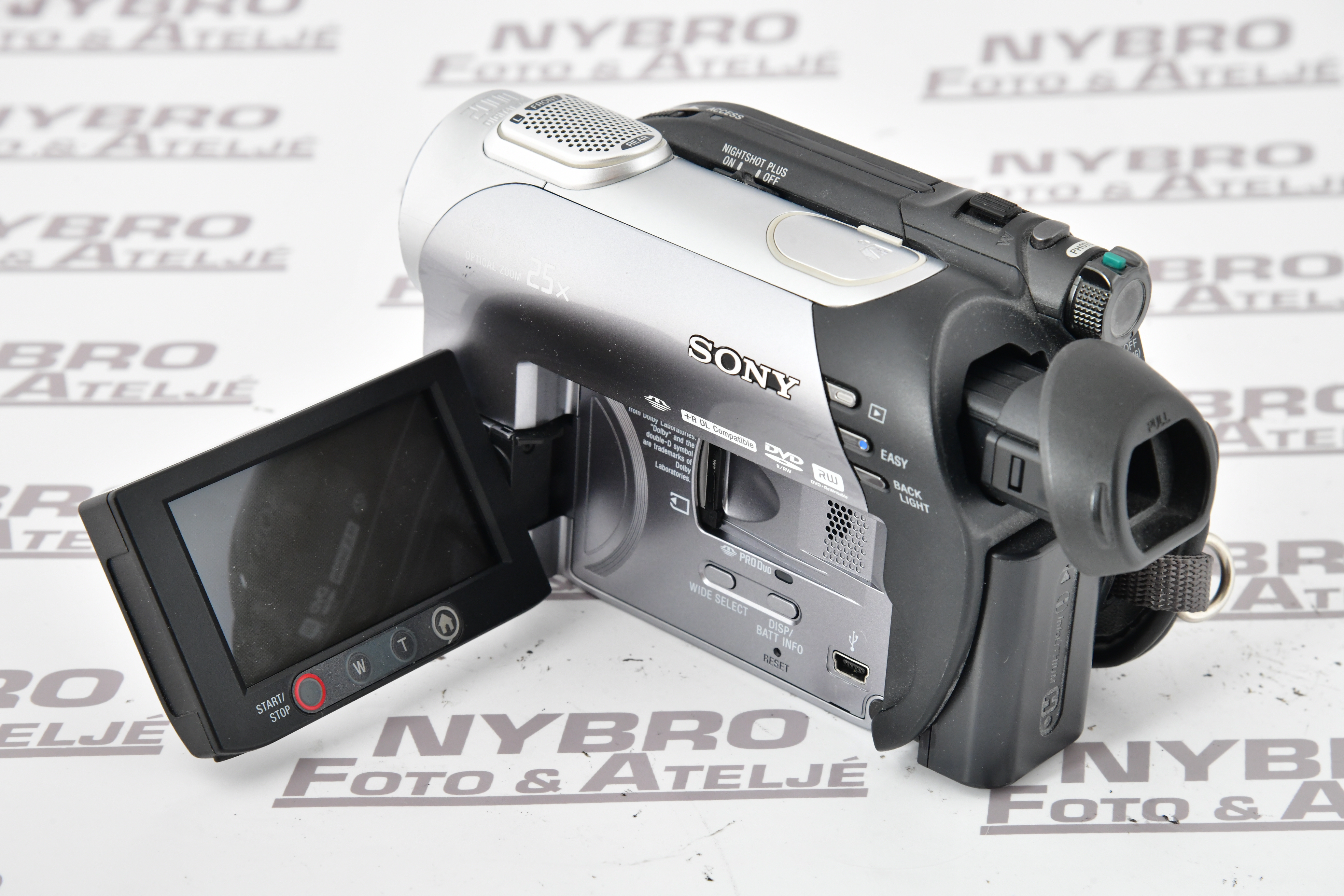 Sony DCR-DVD306E - 2