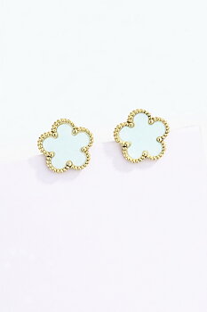 Earrings light green
