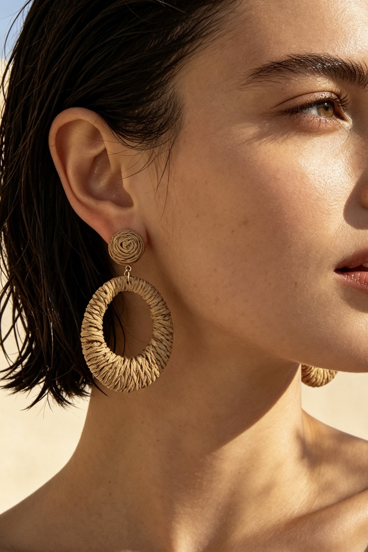 Earrings camel