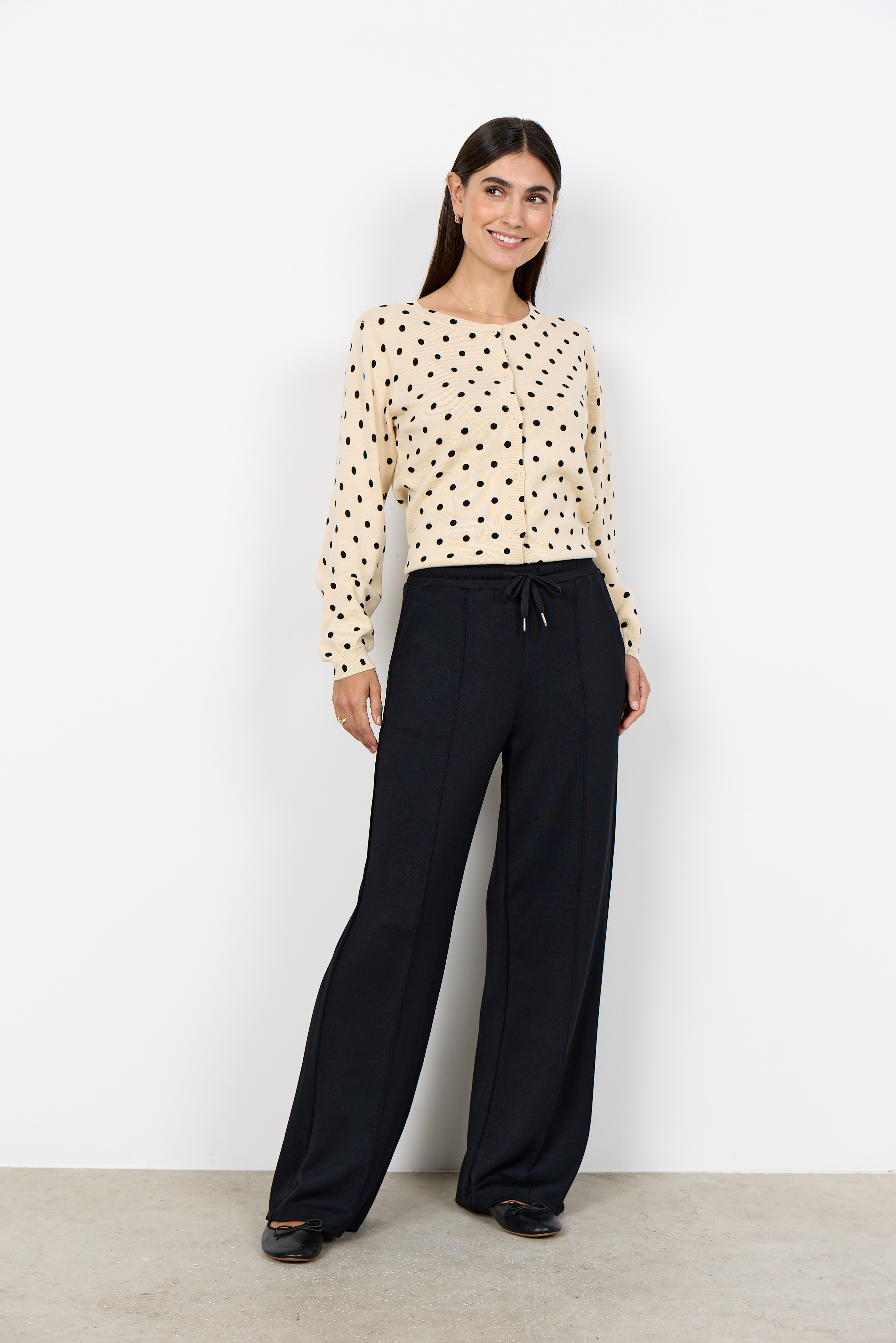  SC-GEA 2 Cardigan Tunnstickad prickig kofta