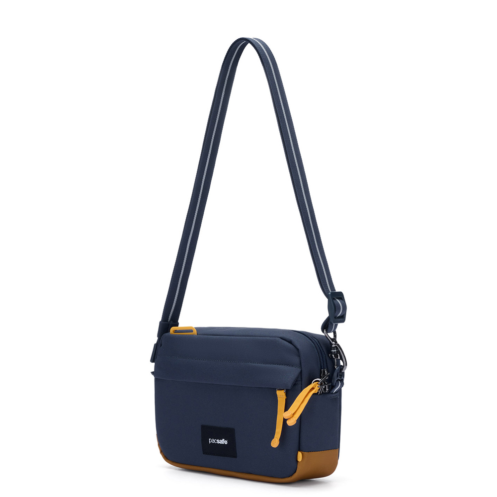 Stöldsäker axelremsväska - PACSAFE GO Anti-Theft Crossbody bag Coastal Blue - 2