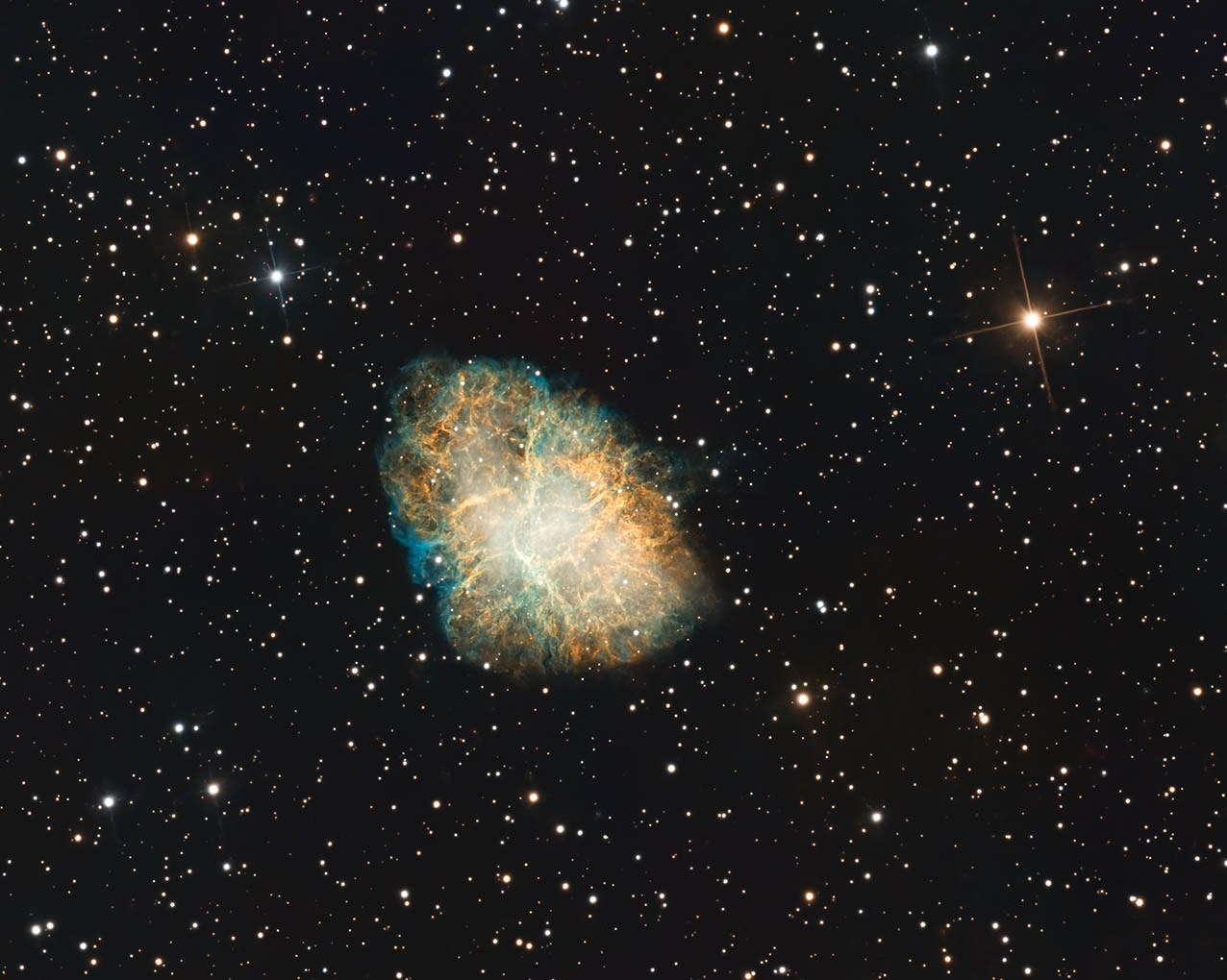CRAB NEBULA - M1