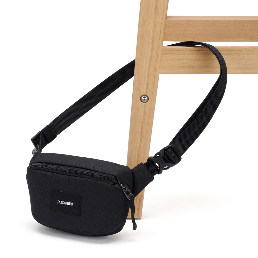 Stöldsäker väska - PACSAFE GO Anti-Theft Micro Sling Black - 3