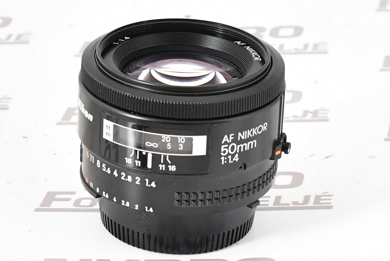 Nikon AF 50/1,4 - 2