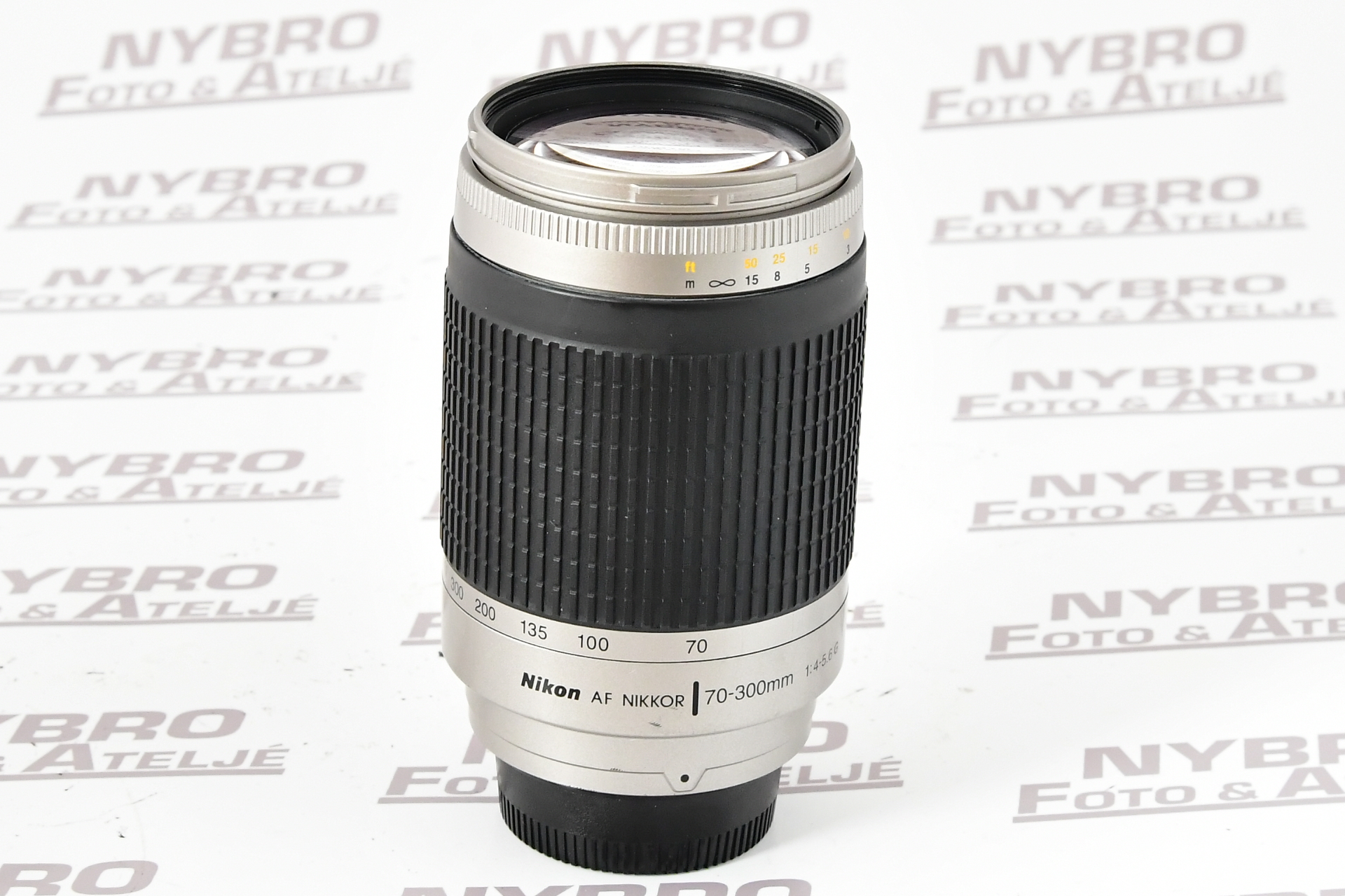 Nikon AF Nikkor 70-300/4,5-5,6G - 2