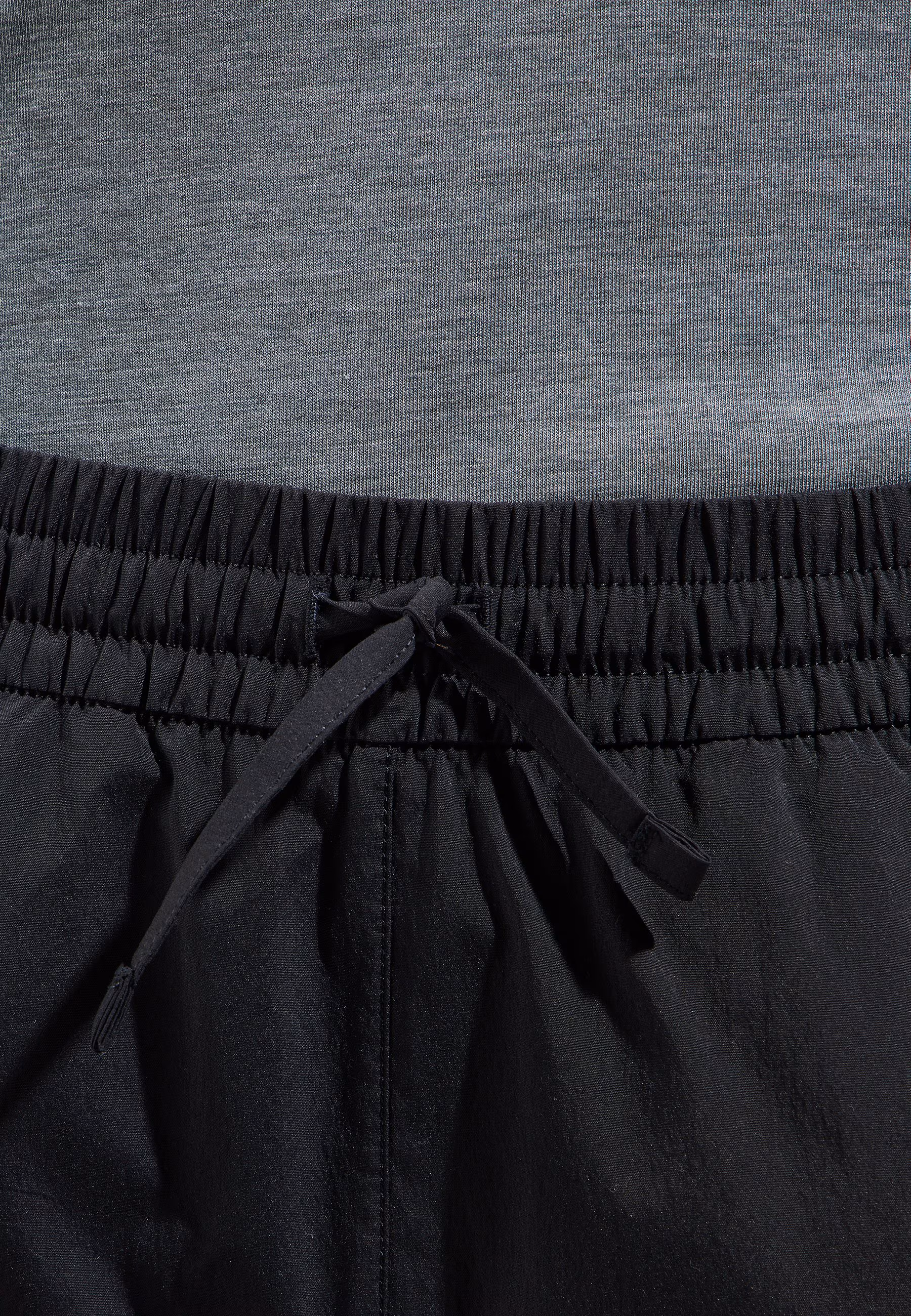 Odlo Essential Shorts W - 3