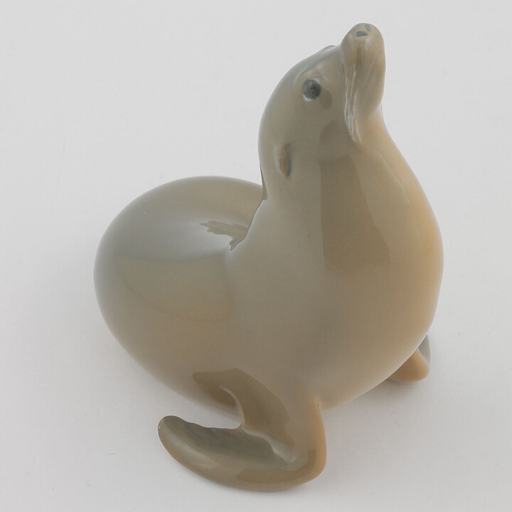 テオドール・マドセン  アシカ  12cm  1913年  #1441