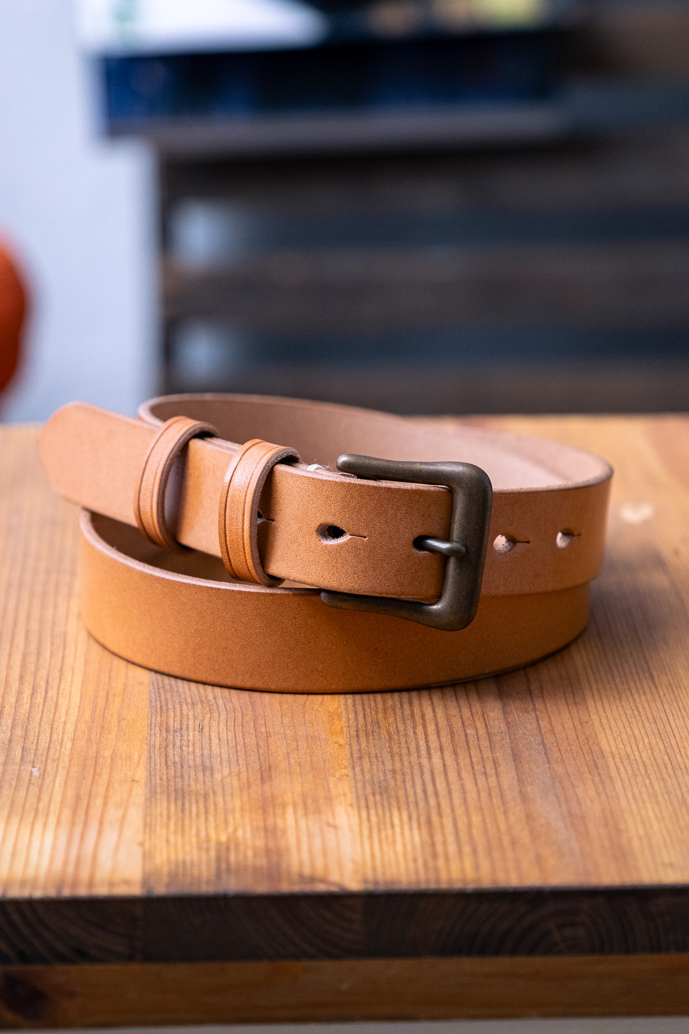 Warehouse & Co - 6041 Leather Slim Belt Tan