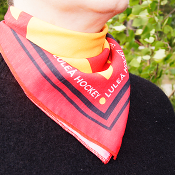 Scarf, Solen