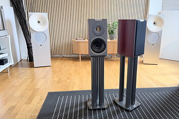 Audiovector R 1 Arreté + stativ + freedom grounding - Beg
