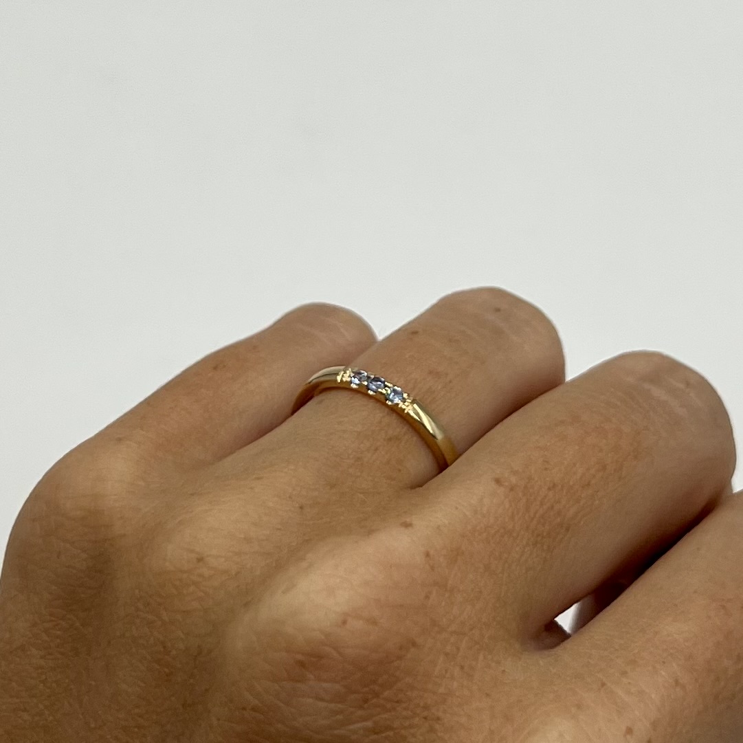 Ring Cornelia handgjord ljusblå safirer guld 18 karat  - 5