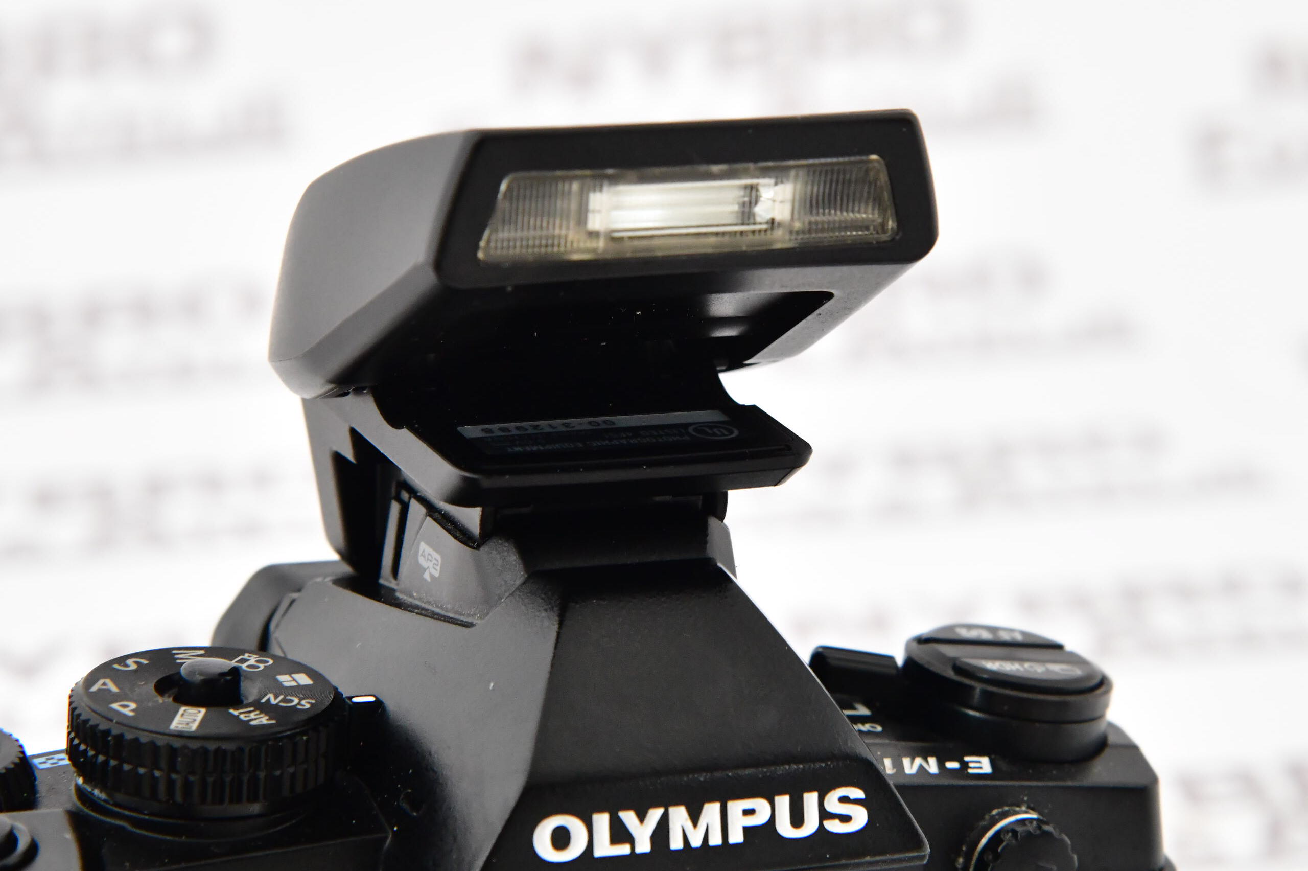 Olympus FL-LM2 , blixt