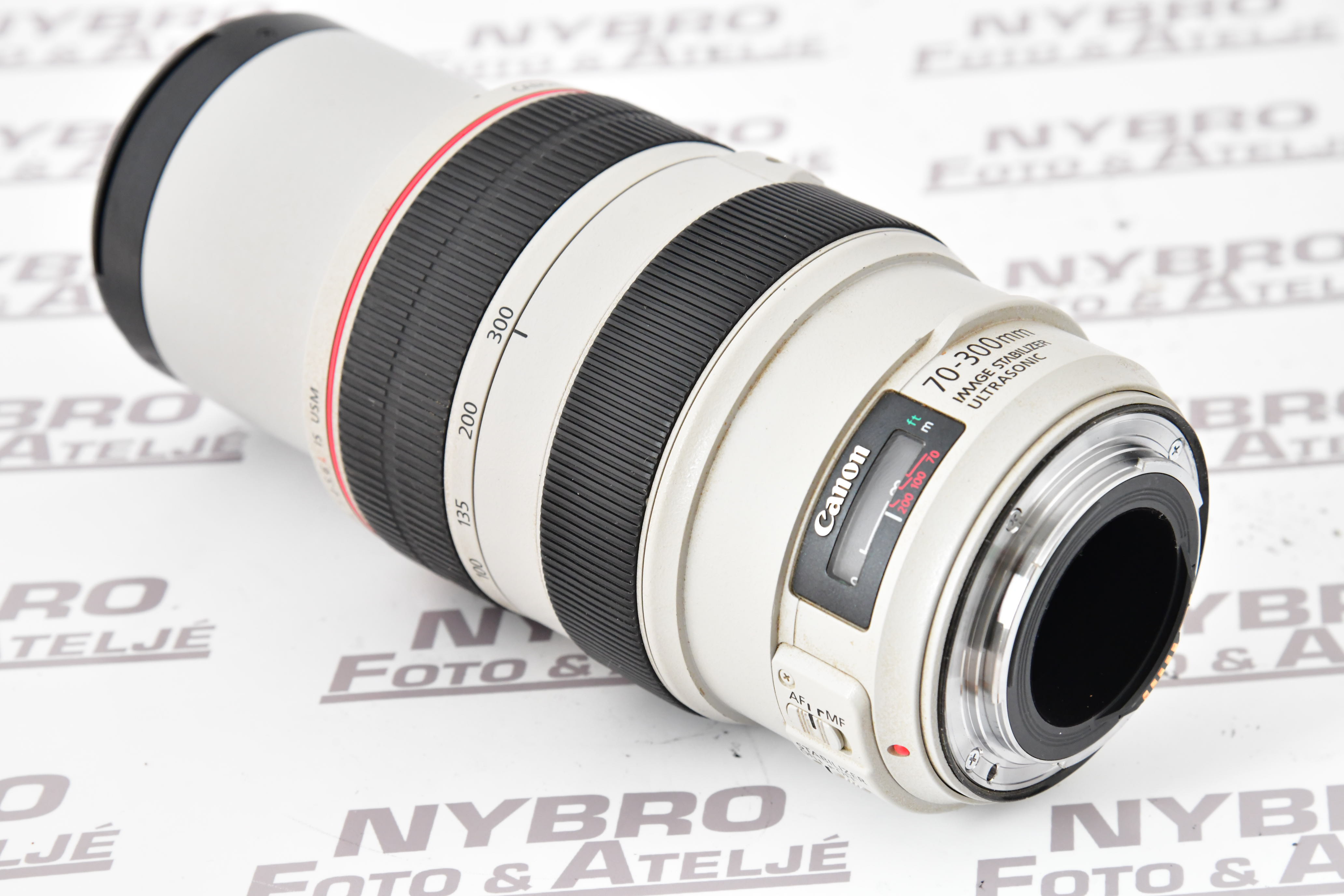 Canon EF 70-300/4,0-5,6 L IS USM - 2
