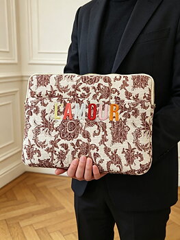 Laptop case  L´amour brown