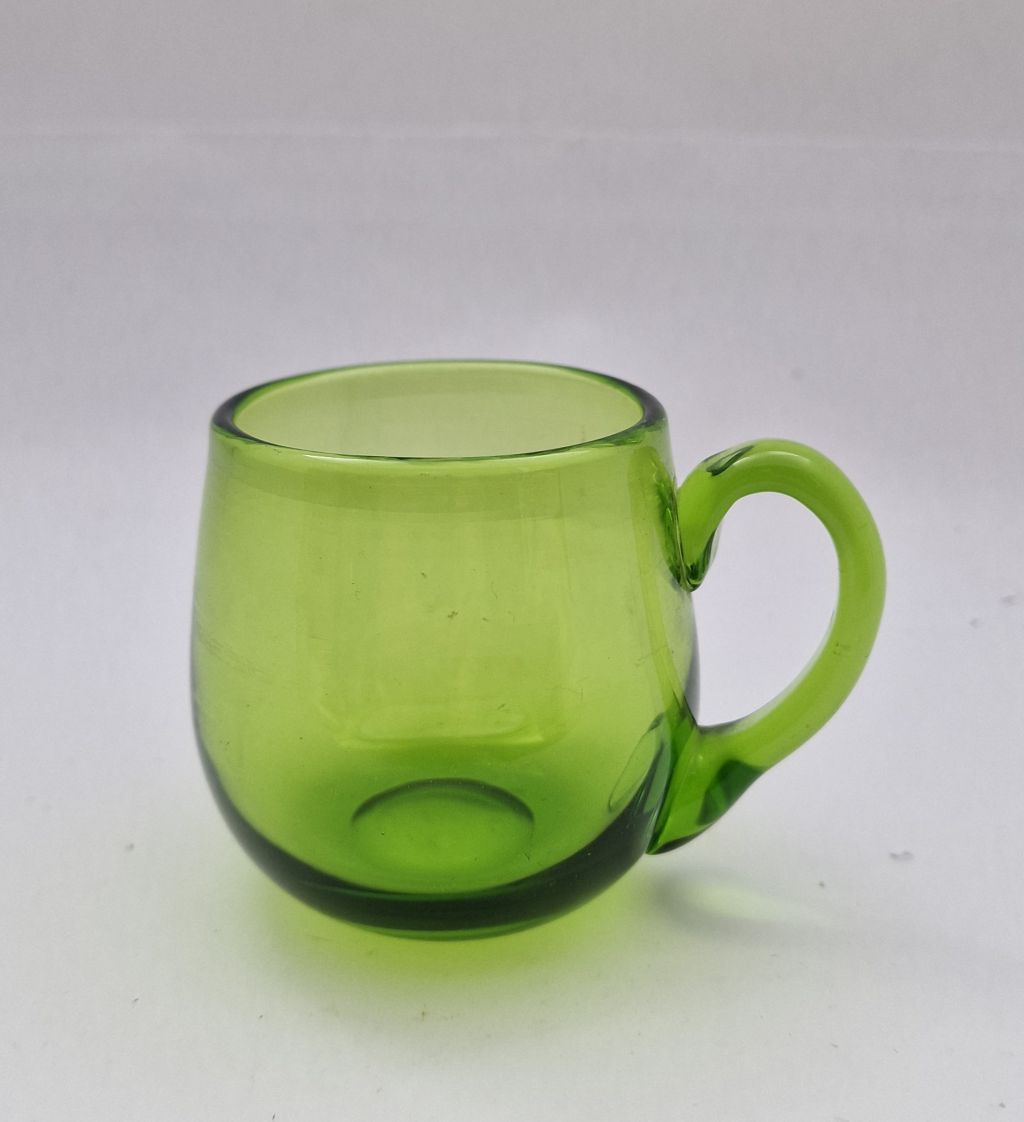 Glöggmugg grönt glas