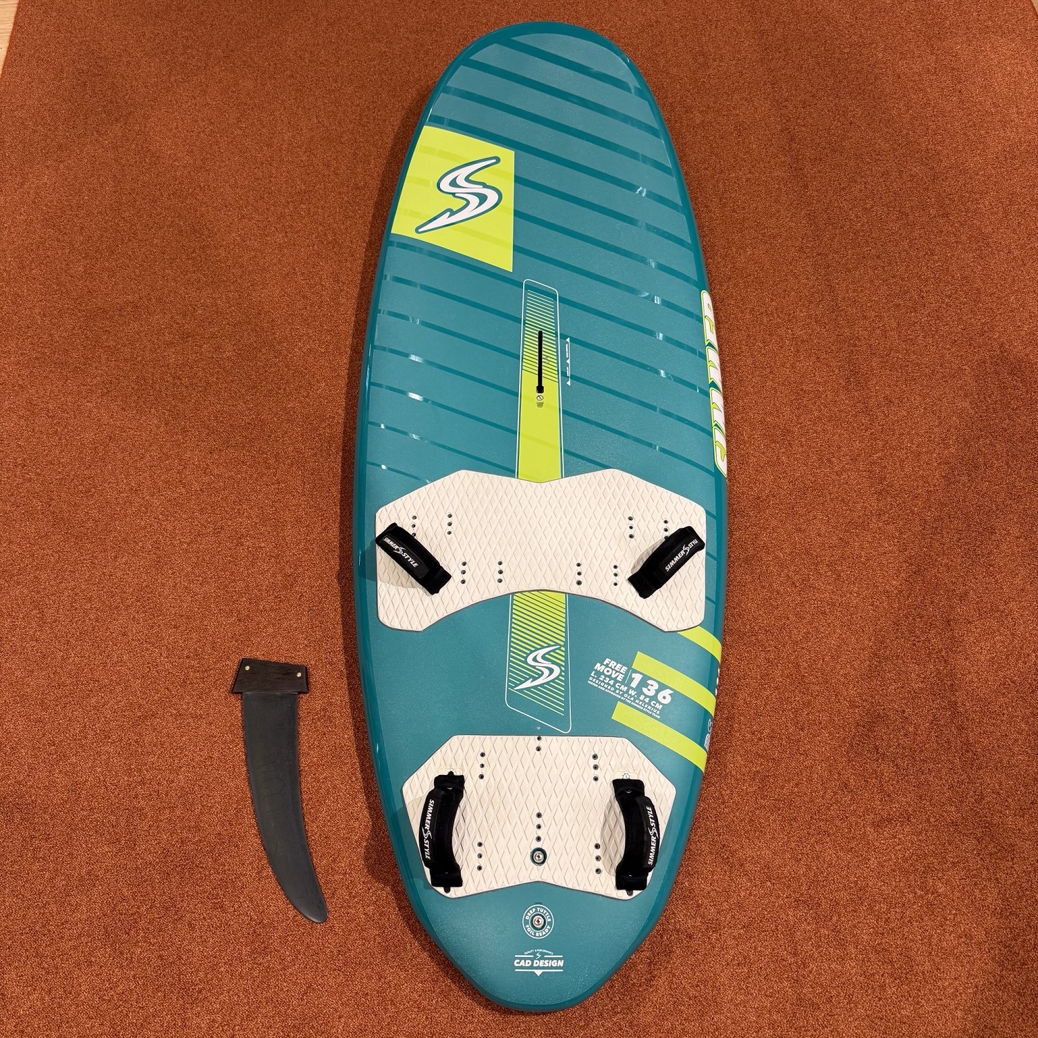 Begagnad Vindsurfingbräda Simmer Freemove G6 DS 136 