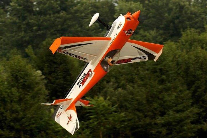 AJ Aircraft 103inch Laser Z200 ARF - Orange 2,61m - 2