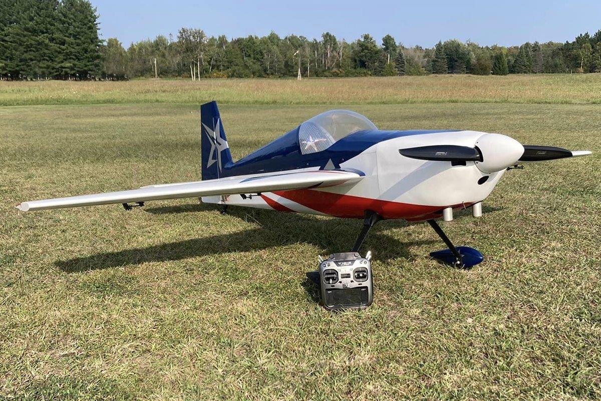 AJ Aircraft 51inch Slick 540 ARF - red/blue - 5