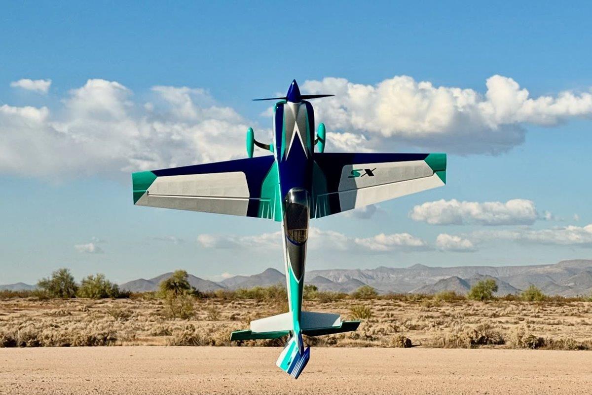 AJ Aircraft 103inch Extra SX ARF - red 2,61m - 9