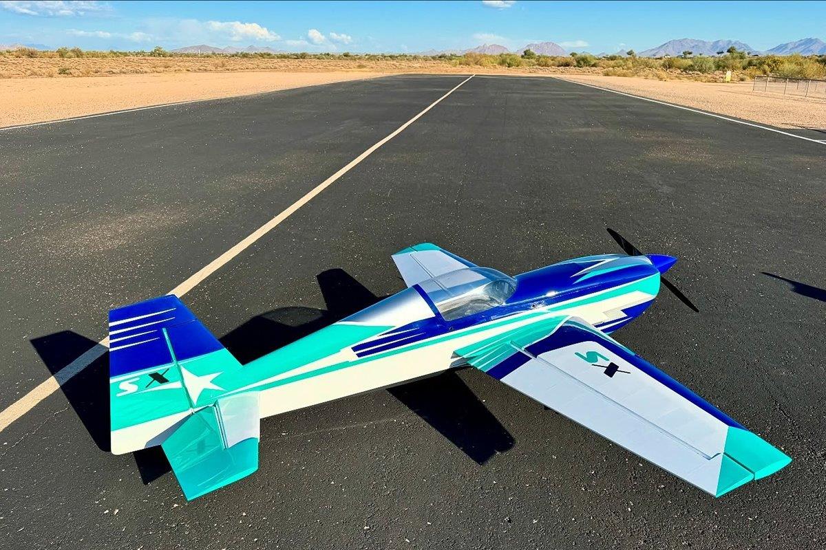 AJ Aircraft 103inch Extra SX ARF - red 2,61m - 7
