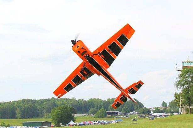 AJ Aircraft 105inch Laser 230z ARF - orange 2,66m - 3