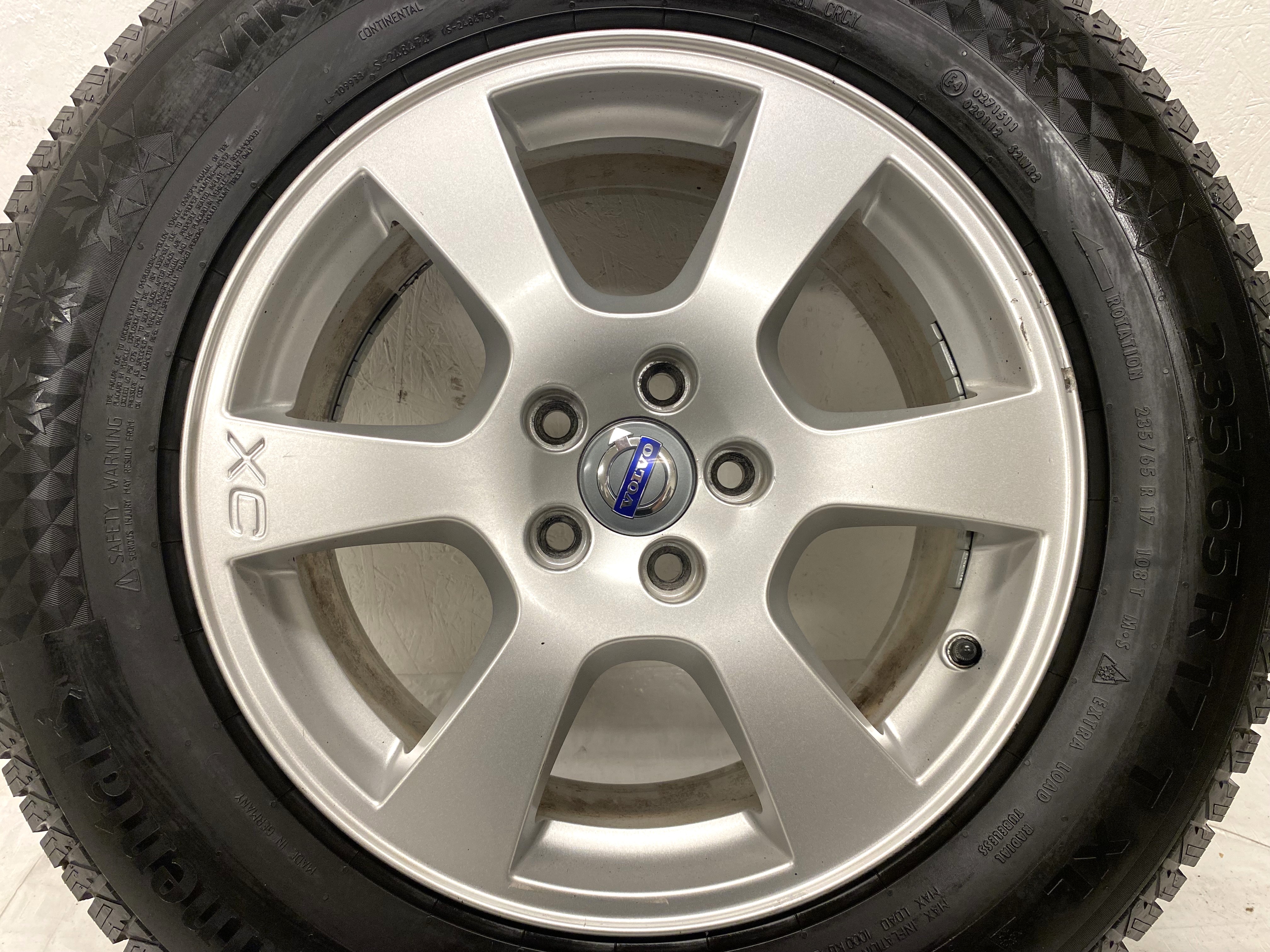 Kompletta Vinterhjul M+S | 17" VOLVO XC60 SEGIN Original 30671480 | 5x108 7.5x17 ET55 63.4 + 235/65 R17 108T XL Continental Viking Contact 7 | V34-2018 | 7.2mm | 7.2mm | 6.8mm | 6.8mm - 15