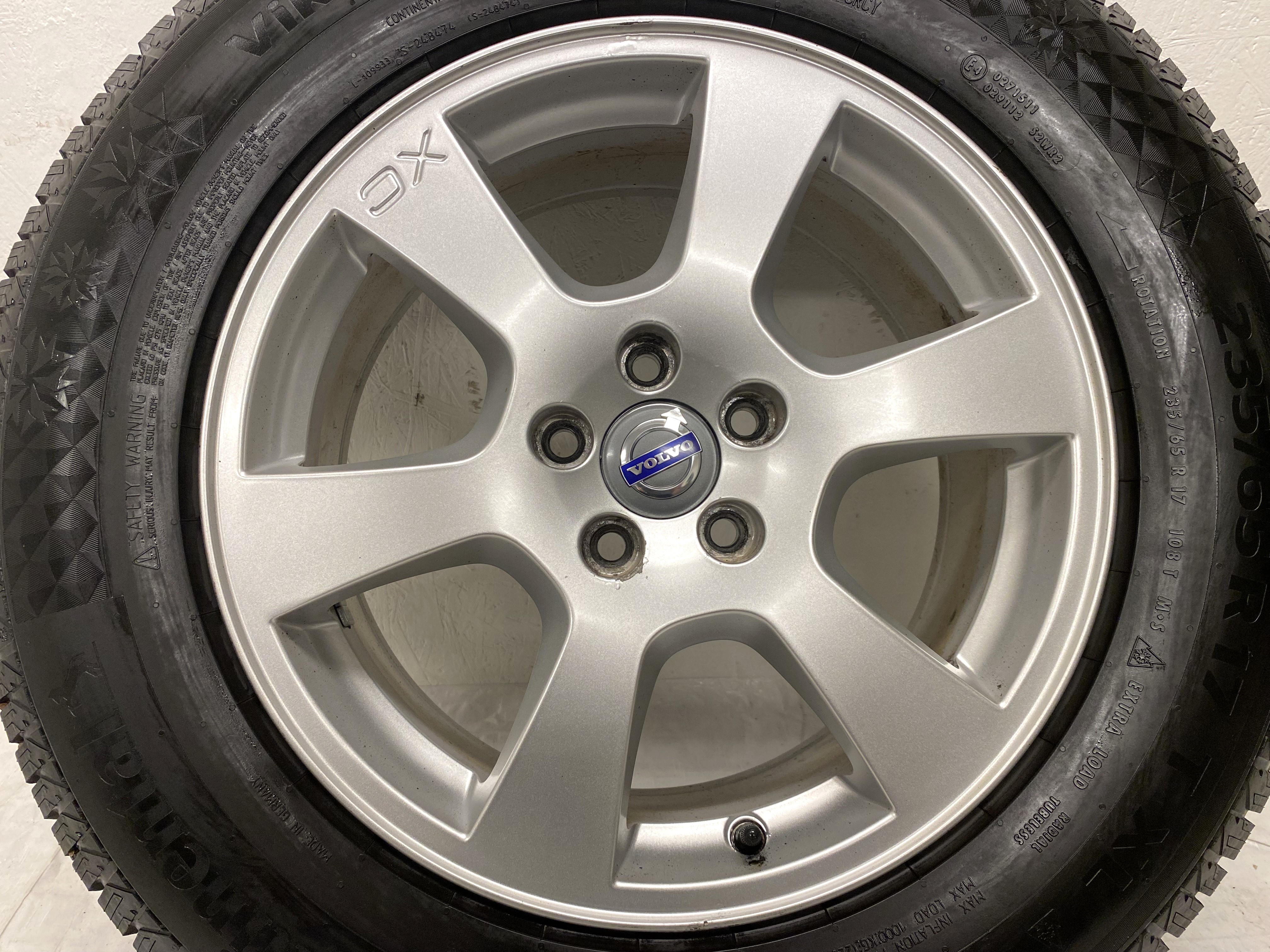 Kompletta Vinterhjul M+S | 17" VOLVO XC60 SEGIN Original 30671480 | 5x108 7.5x17 ET55 63.4 + 235/65 R17 108T XL Continental Viking Contact 7 | V34-2018 | 7.2mm | 7.2mm | 6.8mm | 6.8mm - 18