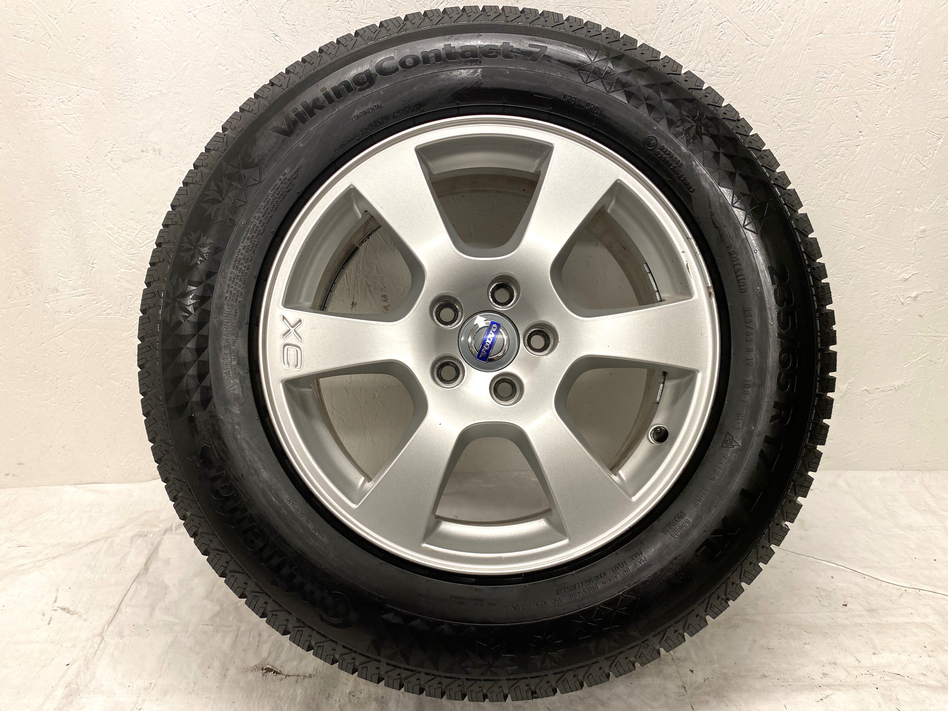 Kompletta Vinterhjul M+S | 17" VOLVO XC60 SEGIN Original 30671480 | 5x108 7.5x17 ET55 63.4 + 235/65 R17 108T XL Continental Viking Contact 7 | V34-2018 | 7.2mm | 7.2mm | 6.8mm | 6.8mm - 14