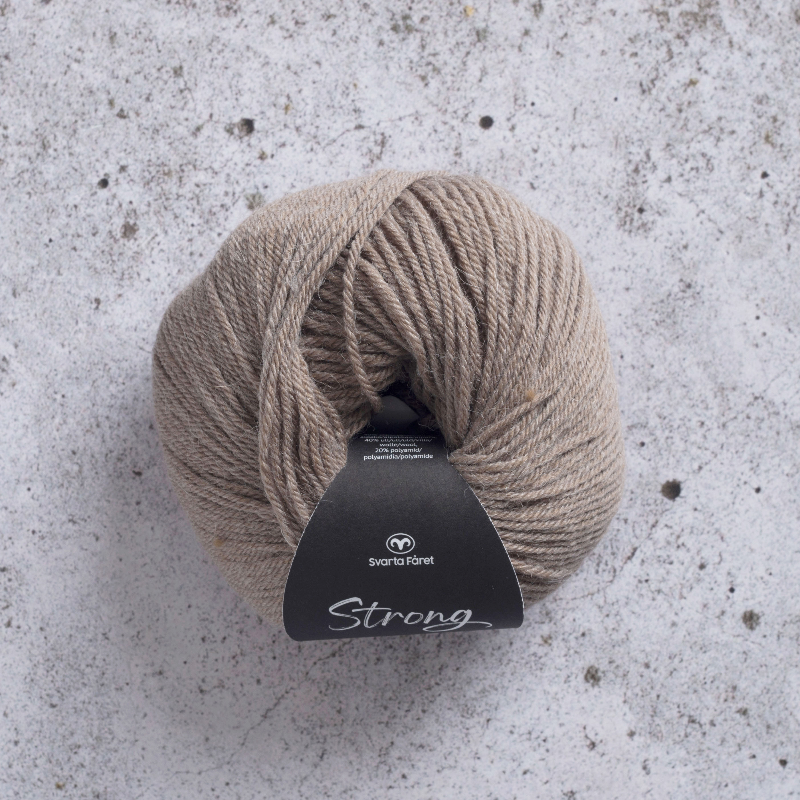 Strong Taupe Brown 025