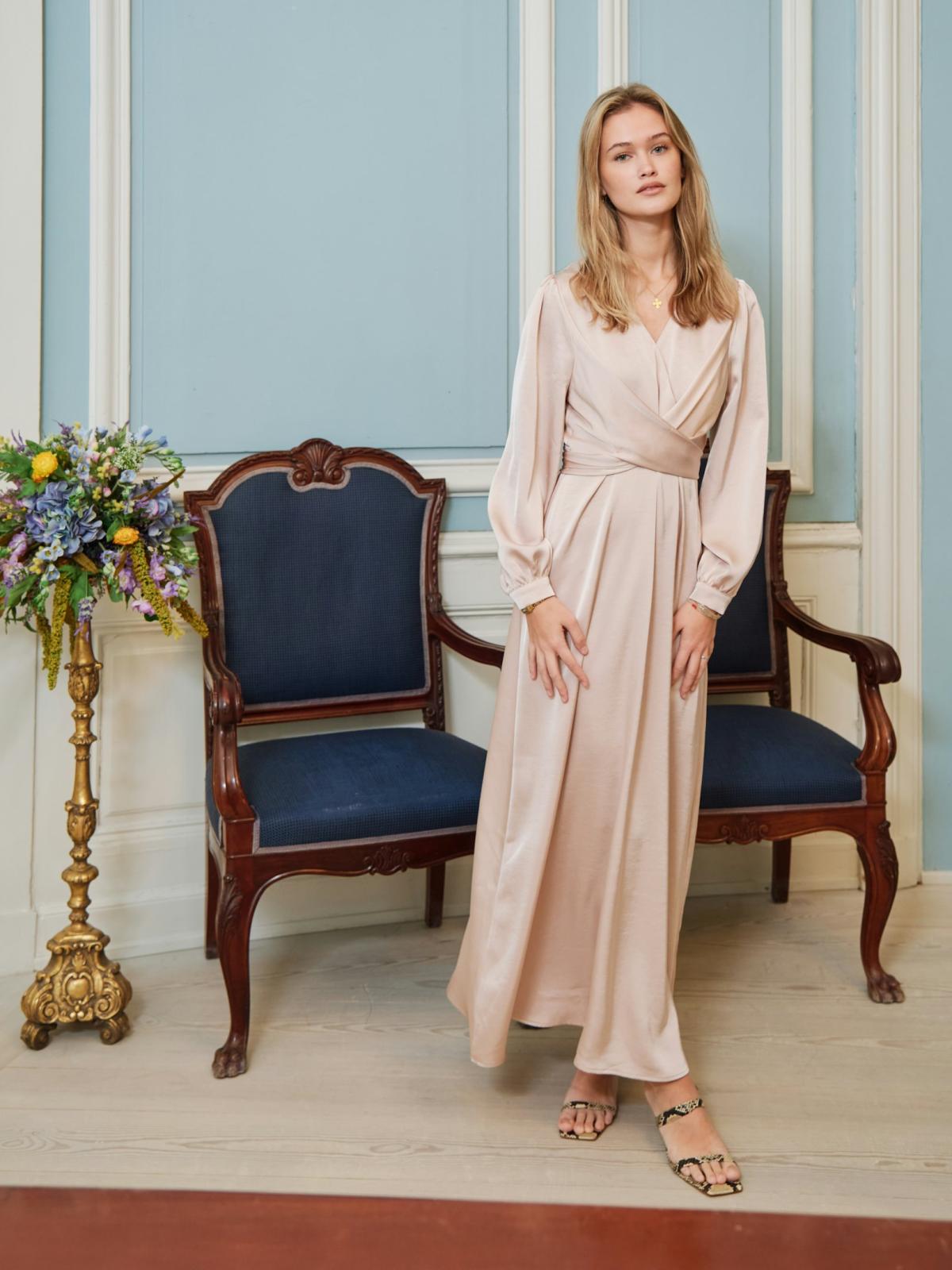 Neo Noir Bretti Heavy Sateen Dress, Champagne - 10