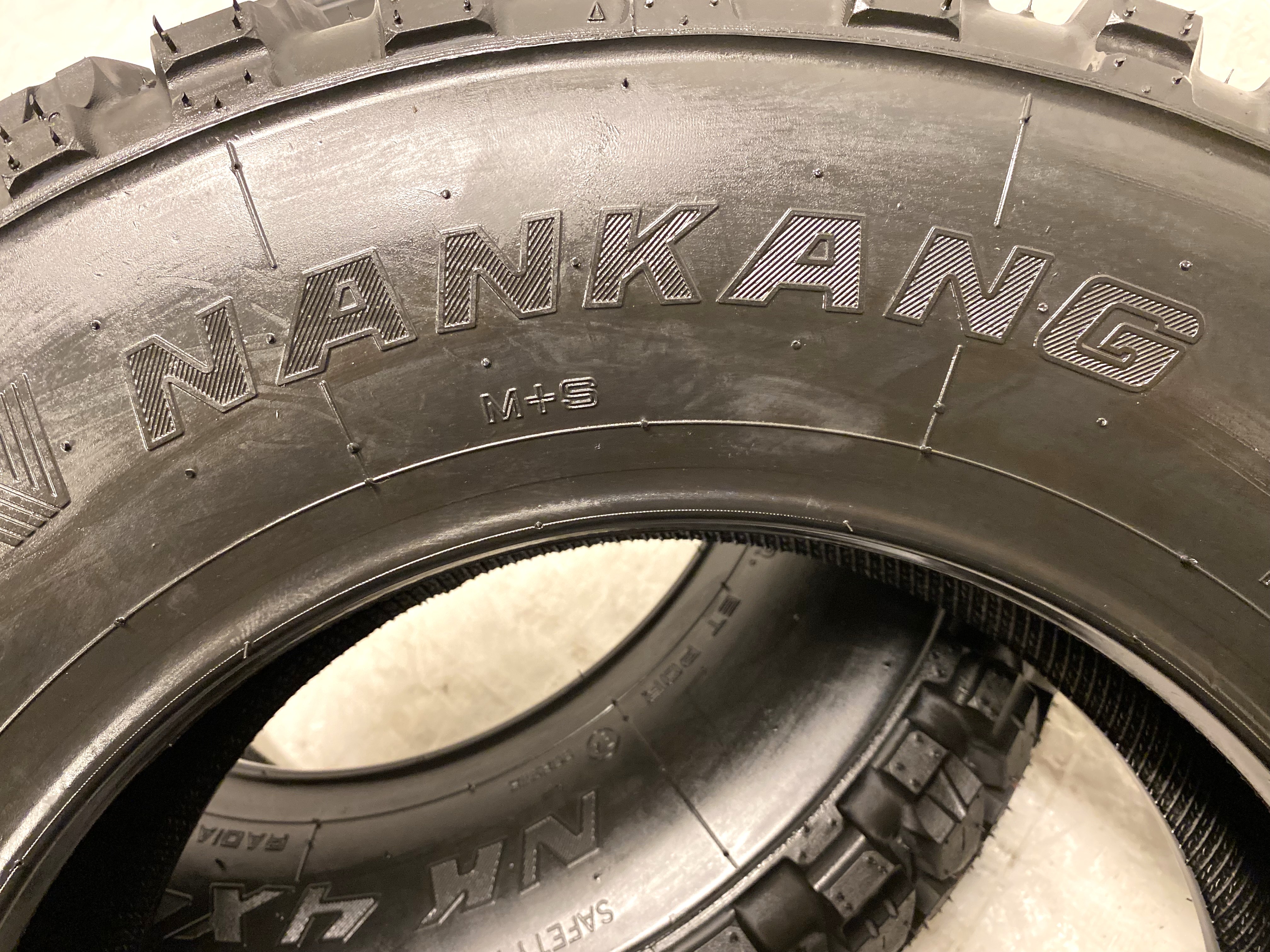 KAMPANJ | 2 st | NYA Däck SOMMAR OFFROAD | 185 R14C 102/100Q 8PR Nankang Rollnex FT-9 NK 4x4 WD M/T | V45-2024 | 10|10 mm - 7