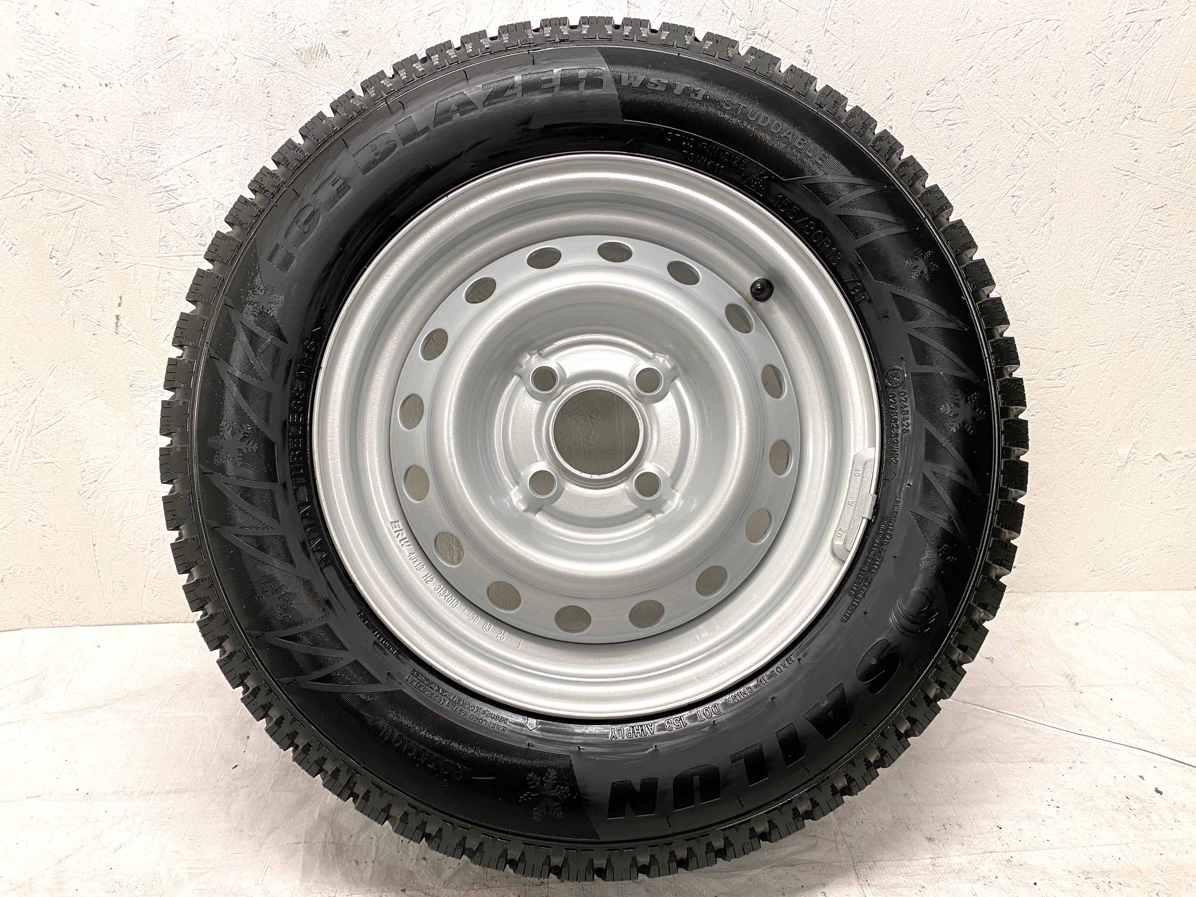 Kompletta Vinterhjul DUBB 2 st | SLÄP SRW 4x100 4x13 ET30 57.1 + 155/80 R13 79T Sailun Ice Blazer WST3 | V10-2025 | 8.5|8.5 mm - 7