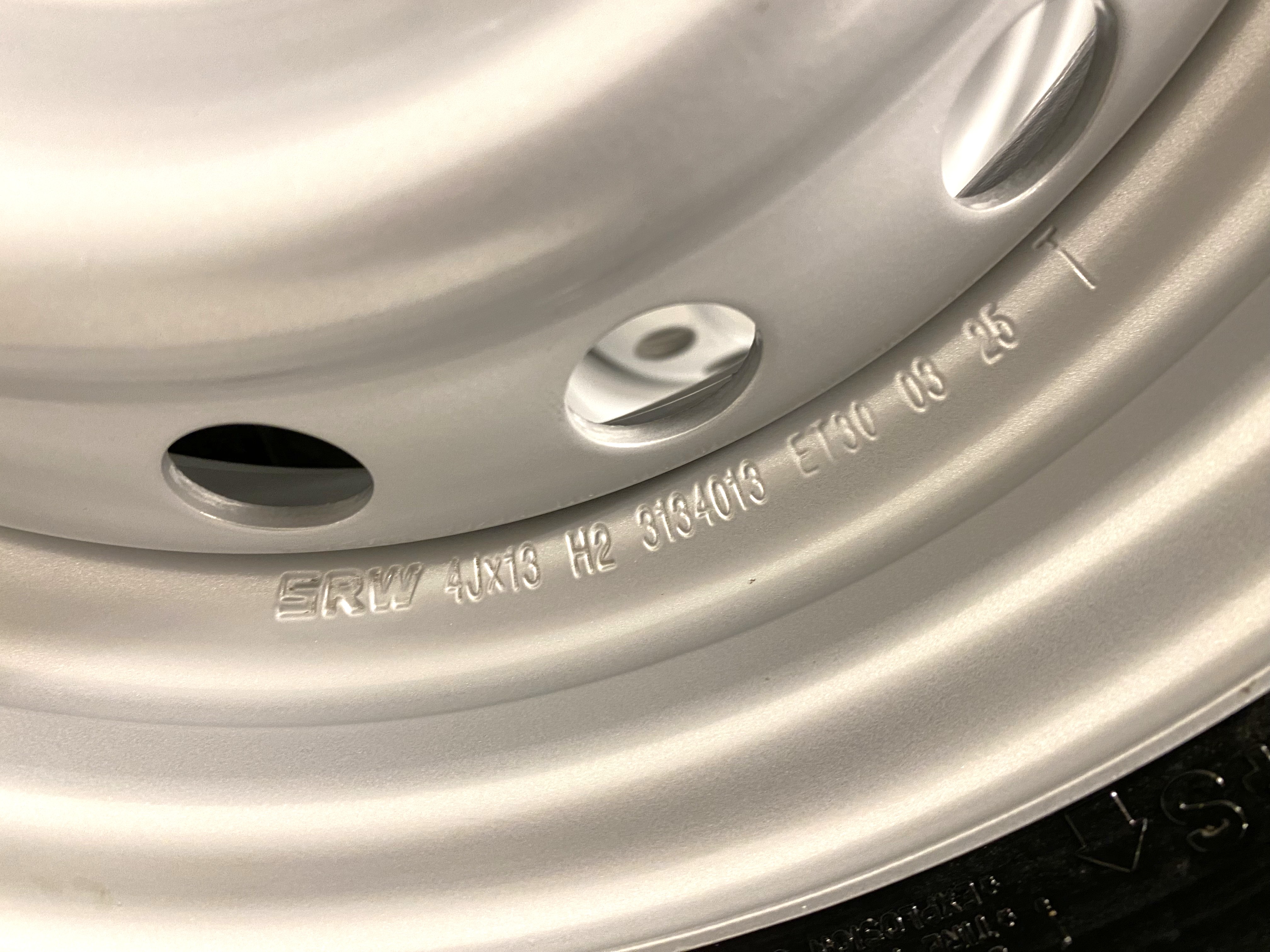 Kompletta Vinterhjul DUBB 2 st | SLÄP SRW 4x100 4x13 ET30 57.1 + 155/80 R13 79T Sailun Ice Blazer WST3 | V10-2025 | 8.5|8.5 mm - 4